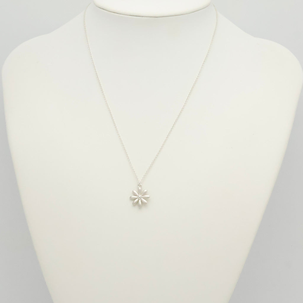  Tiffany & Co. Daisy Flower Necklace Pendant  Sterling Silver 925