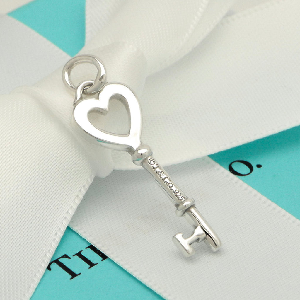 TIFFANY&Co.  オープン ハート キー チャーム AG925