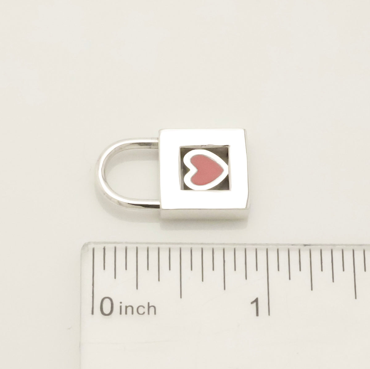 TIFFANY&Co. カデナ ロック レッド エナメル ハート ネックレス AG925