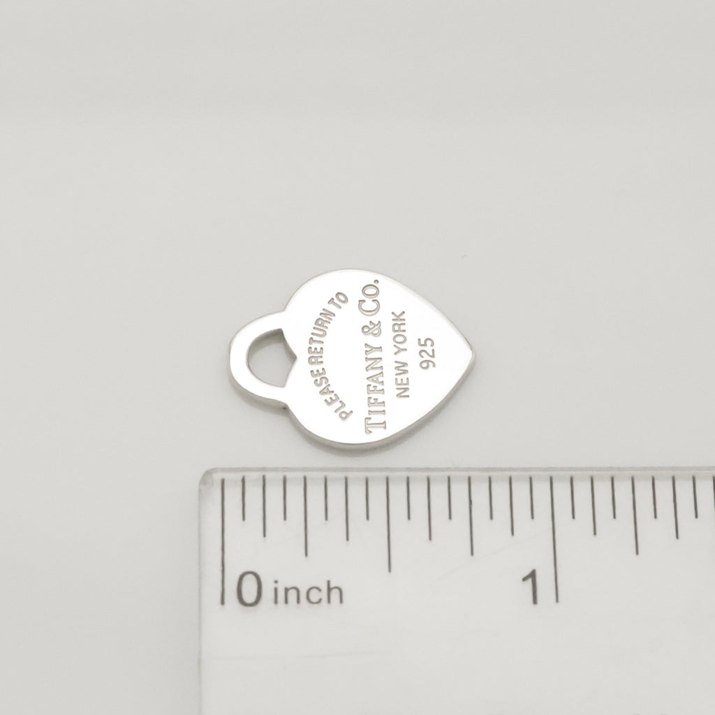 TIFFANY&Co. リターントゥ ティファニー ミディアム ハート タグ チャーム AG925