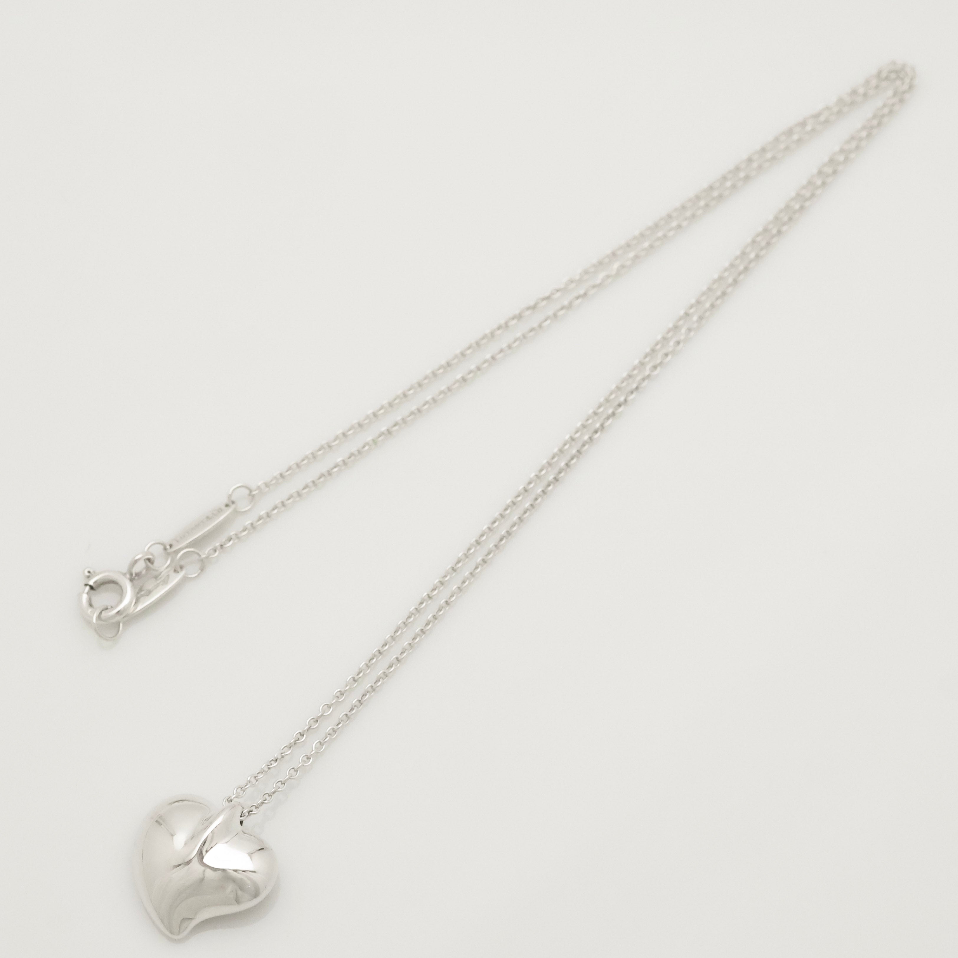 Tiffany & Co. Peretti Curved Full Heart Necklace Sterling Silver 925