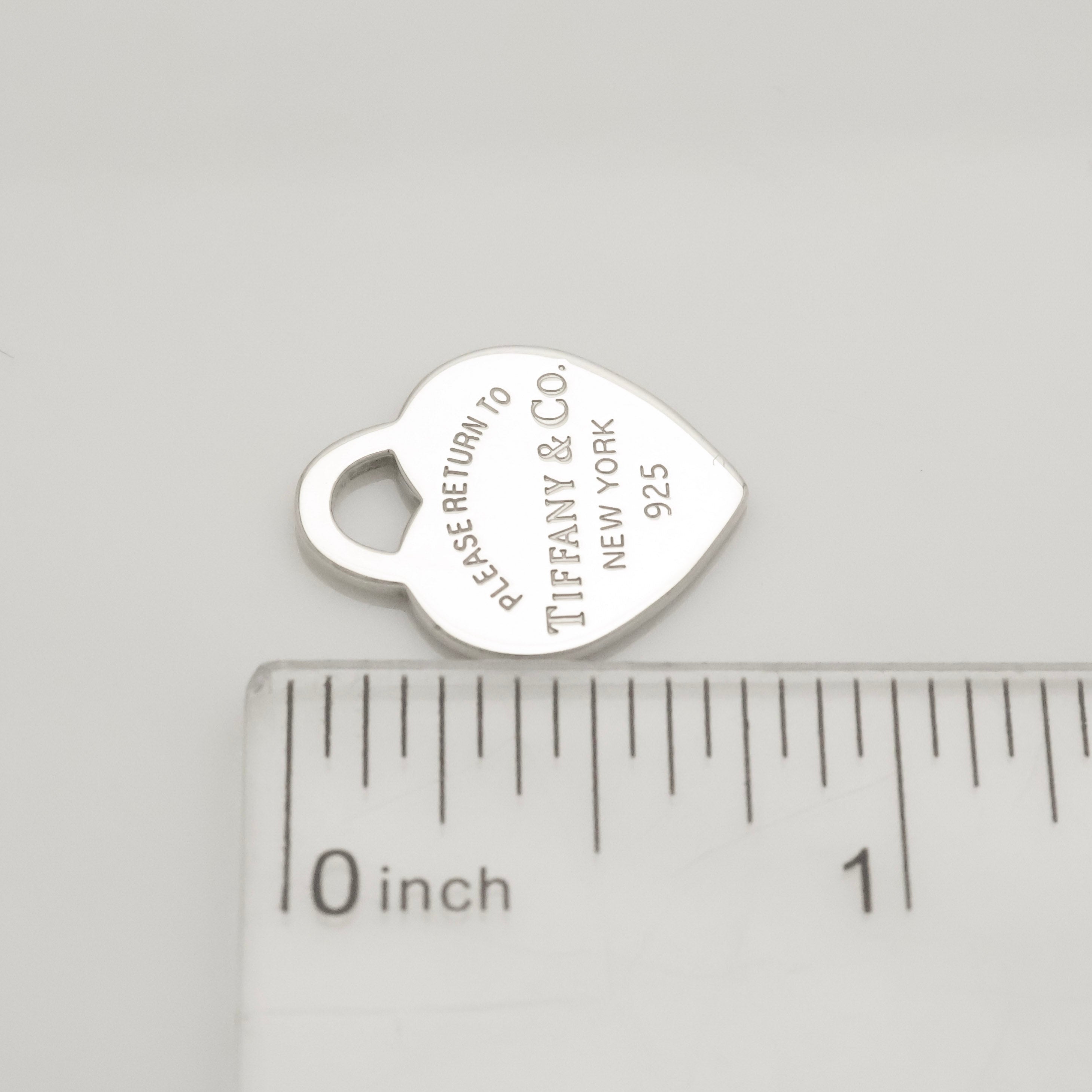 TIFFANY&Co. リターントゥ ティファニー ミディアム ハート タグ チャーム AG925
