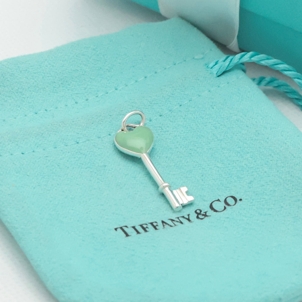 TIFFANY&Co. ハート キー ブルー エナメル チャーム AG925