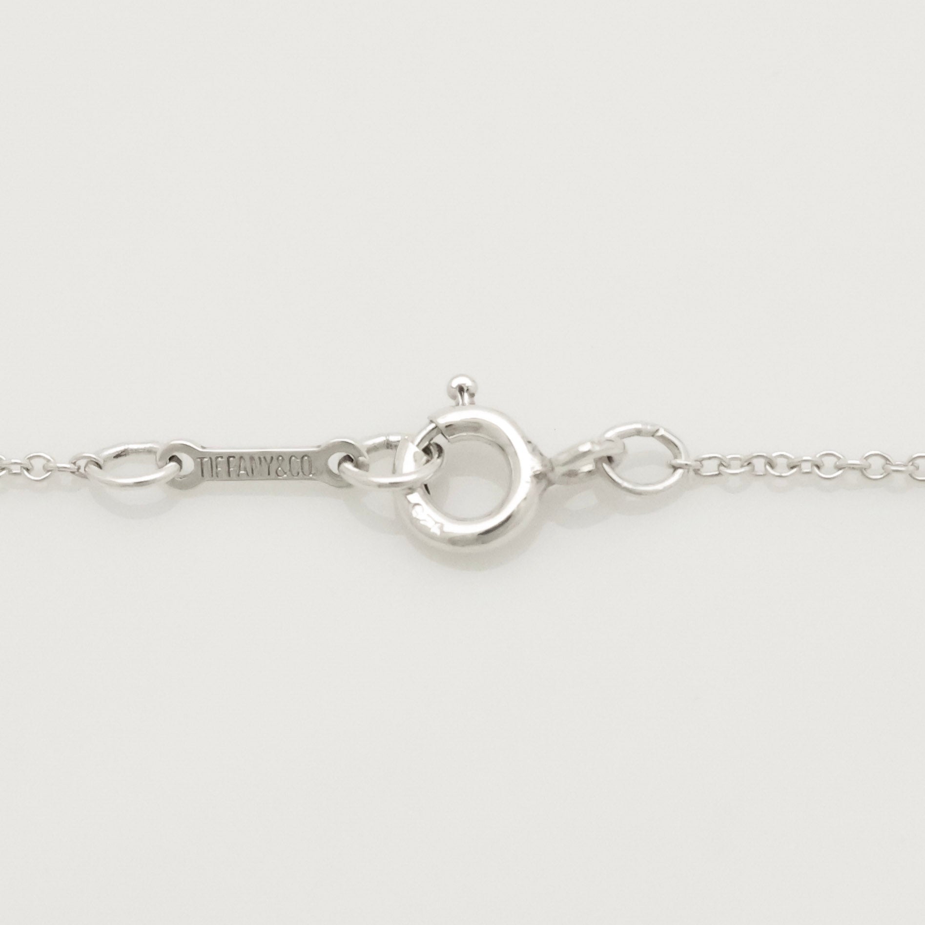  Tiffany & Co. Peretti Mini  Bean Necklace  Sterling Silver 925 