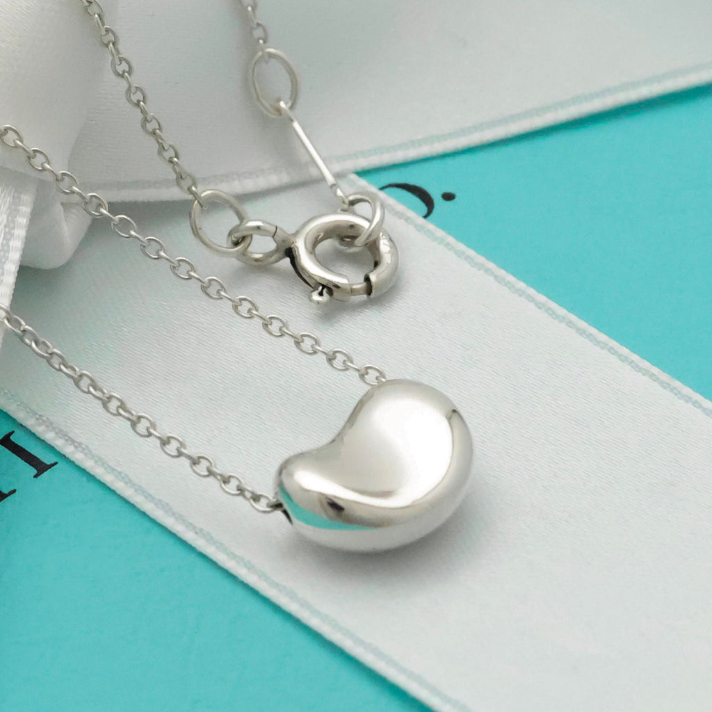  Tiffany & Co. Peretti Mini  Bean Necklace  Sterling Silver 925 