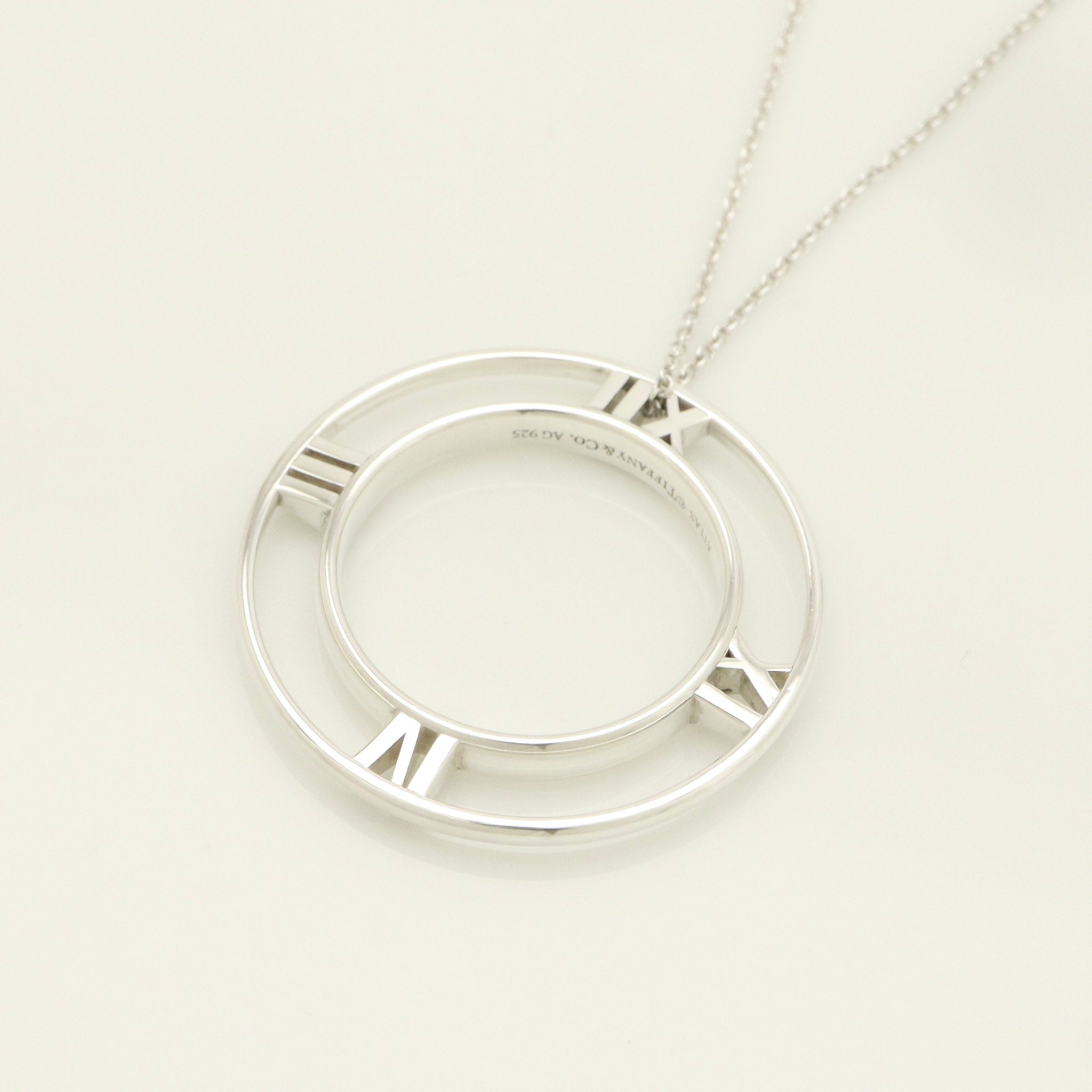 TIFFANY&Co. オープン アトラス メダリオン サークル ネックレス AG925