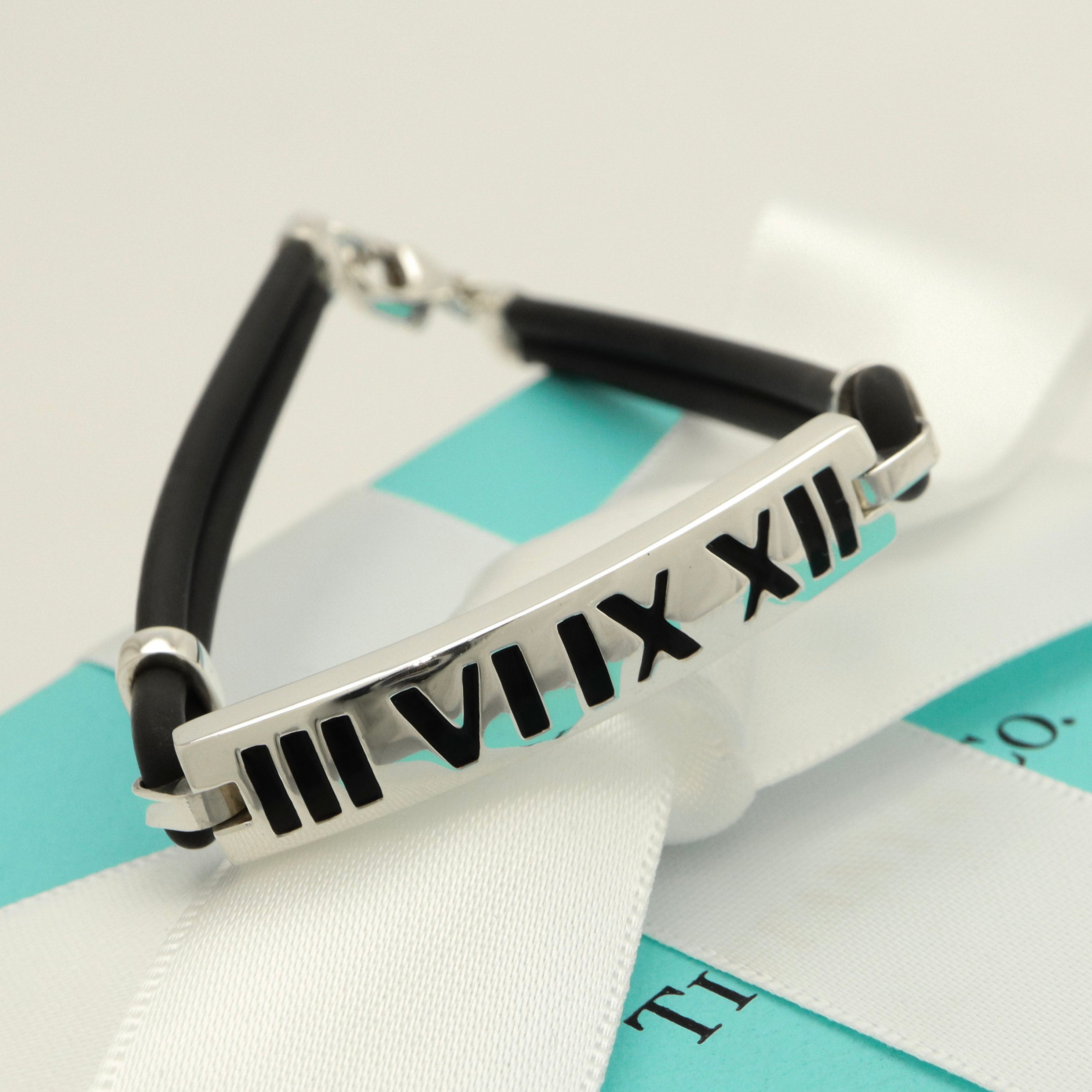 Tiffany & Co. Atlas Numeric Bar Bracelet Rubber Bracelet Sterling Silver 925