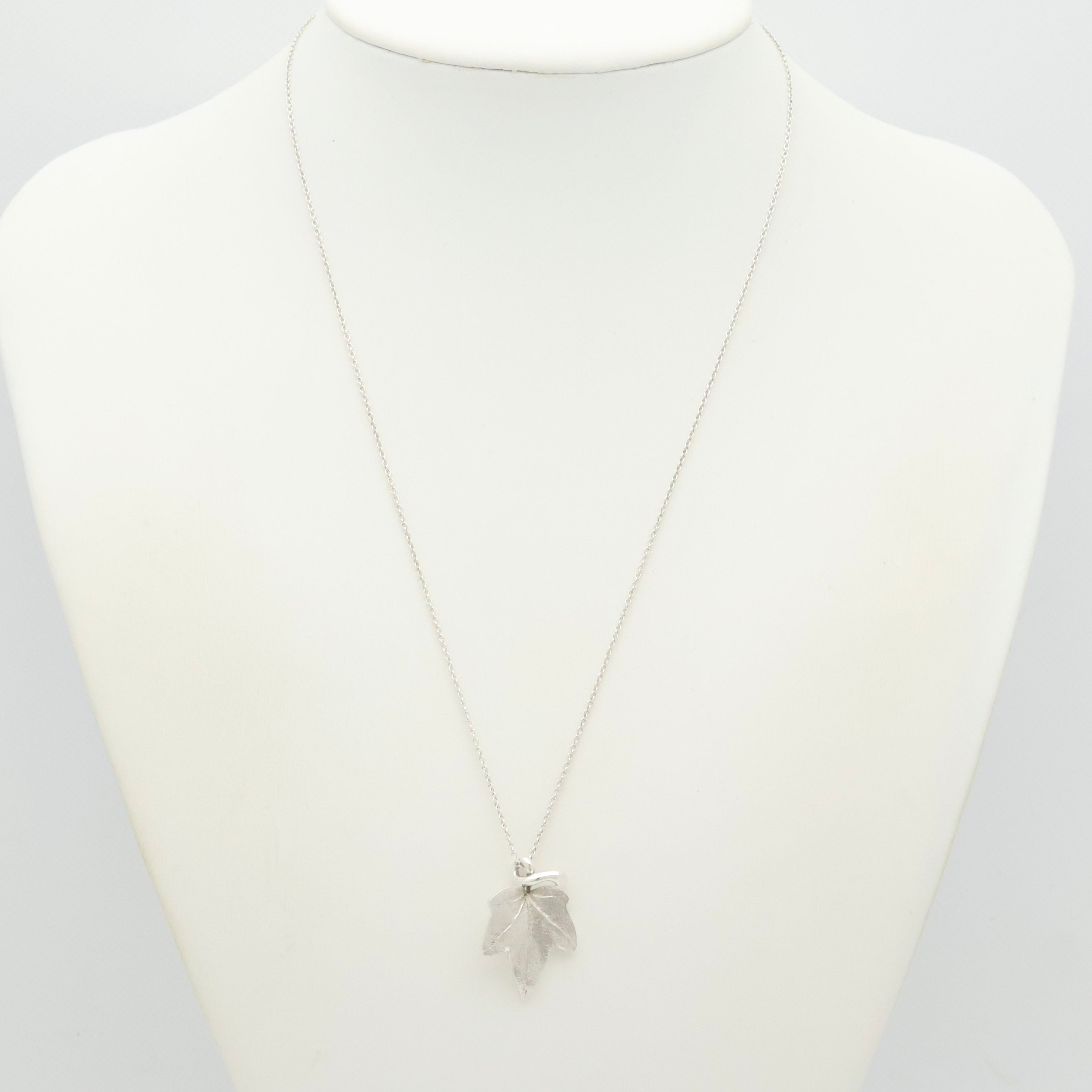 TIFFANY&Co. メイプル リーフ ネックレス AG925