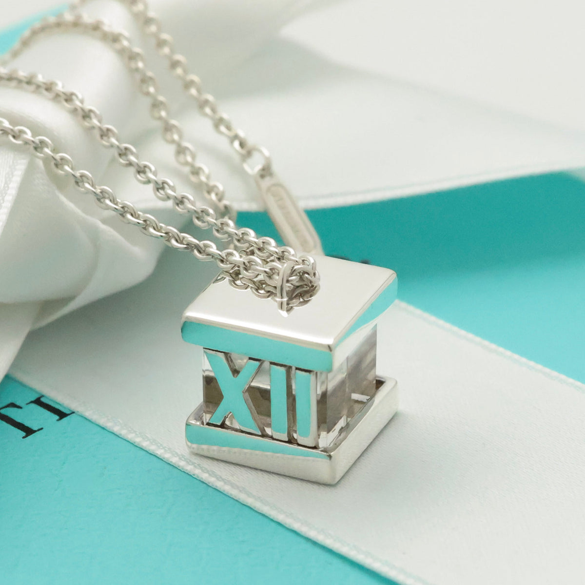 Tiffany & Co. アトラス キューブ クリスタル ネックレス AG925 