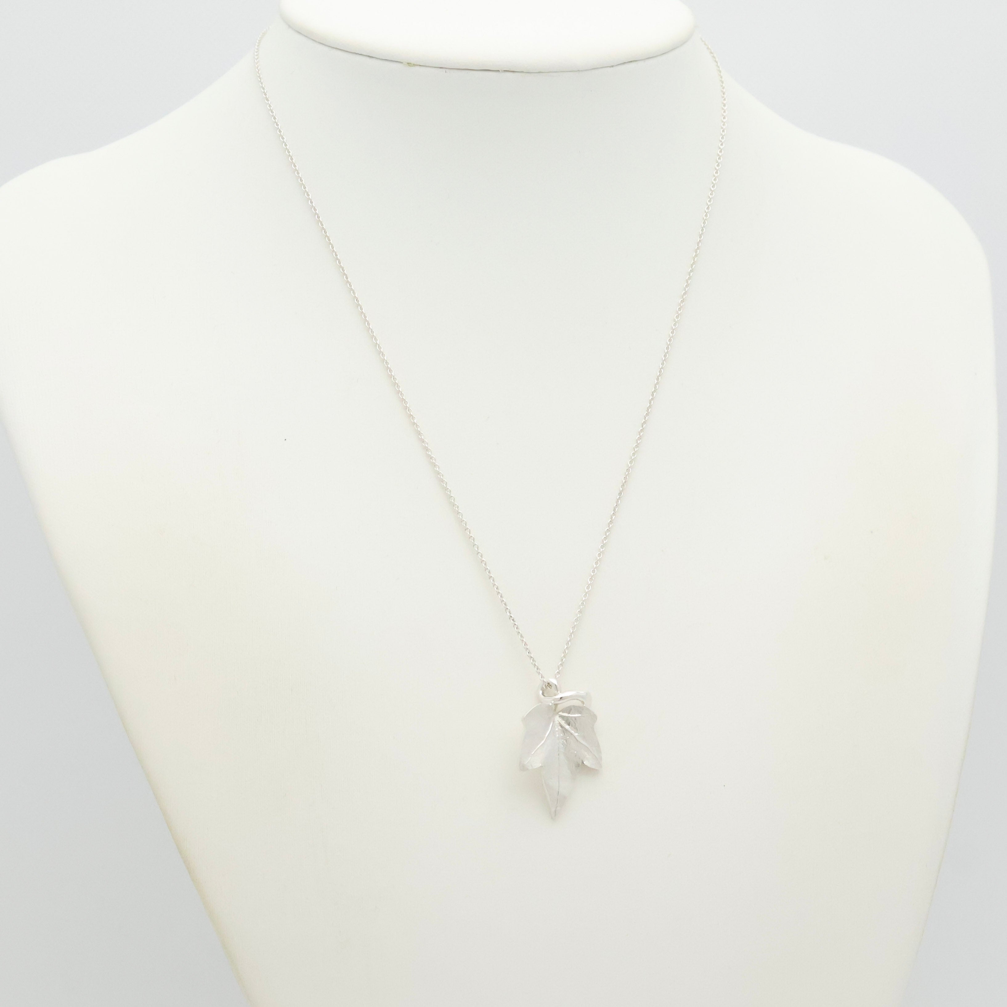 TIFFANY&Co. メイプル リーフ ネックレス AG925