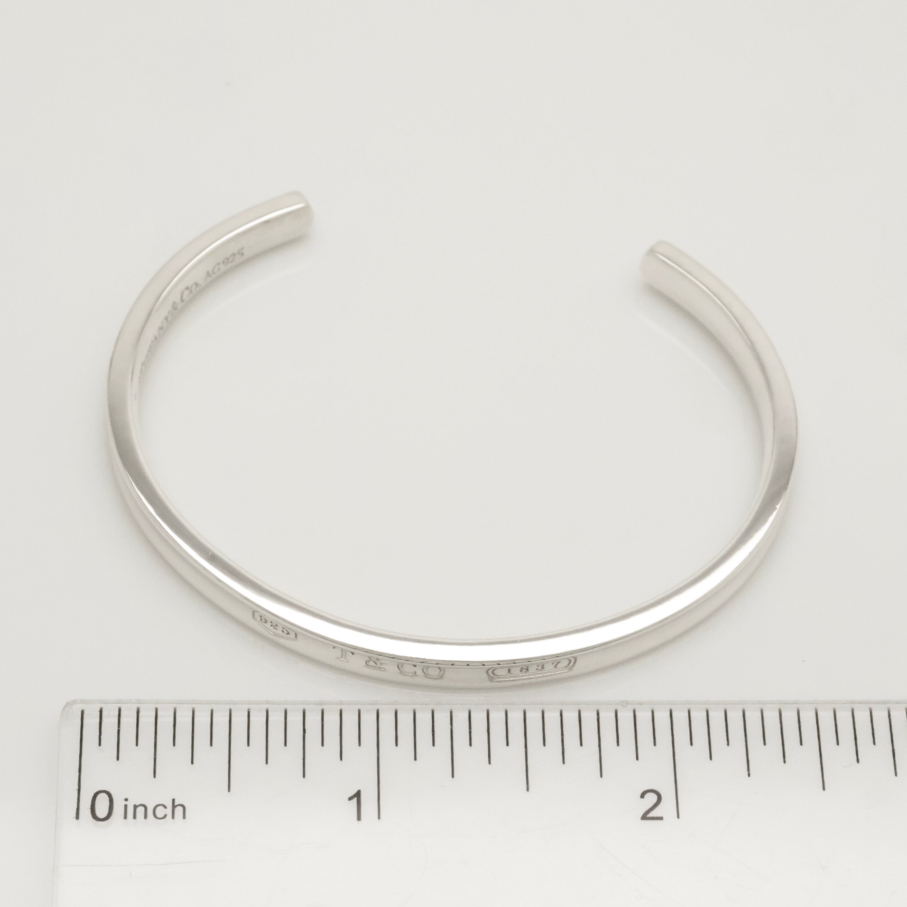 Tiffany & Co. Interlocking Double Loop Bangle Bracelet Sterling Silver 925