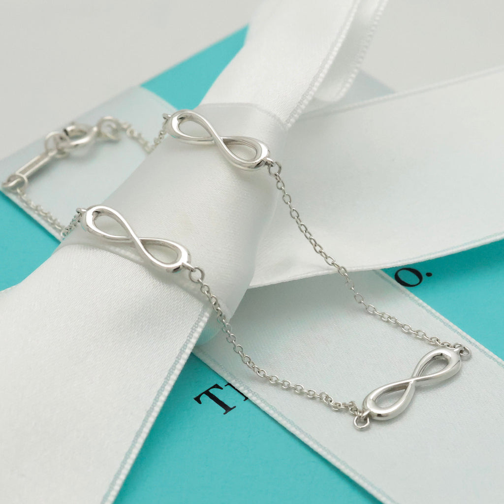 TIFFANY&Co. 3連 トリプル インフィニティ エンドレス ブレスレット AG925