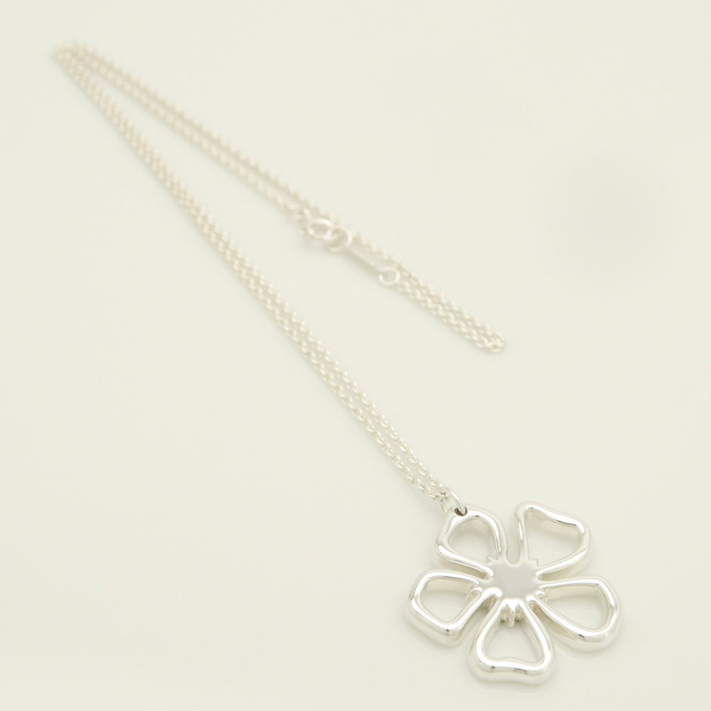TIFFANY＆Co. ハイビスカス フラワー ネックレス AG925