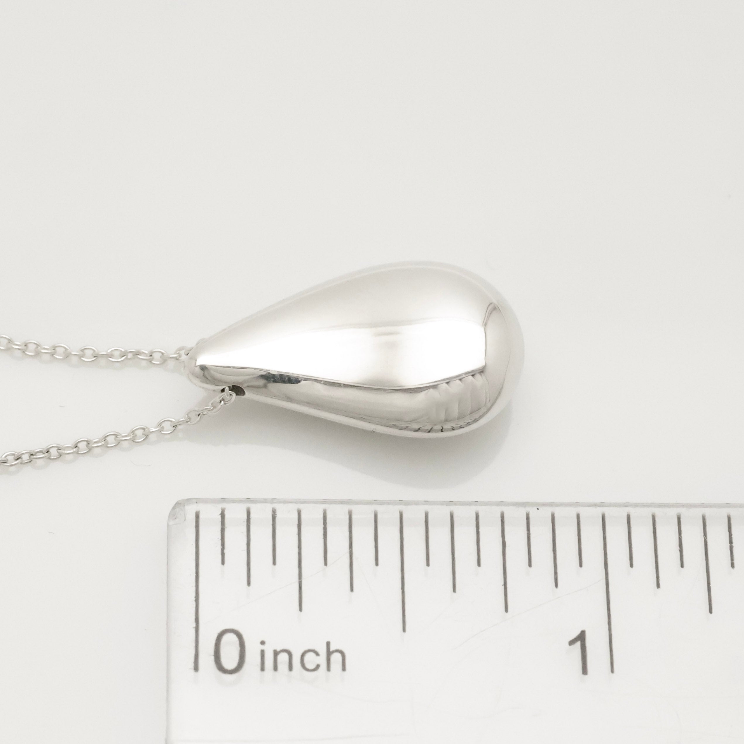 TIFFANY&Co. ラージ ティアドロップ エルサペレッティ ネックレス AG925