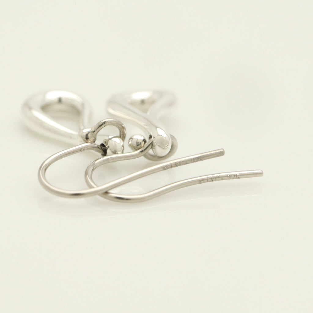 TIFFANY&Co.  オープン ティアドロップ エルサペレッティ フック ピアス AG925