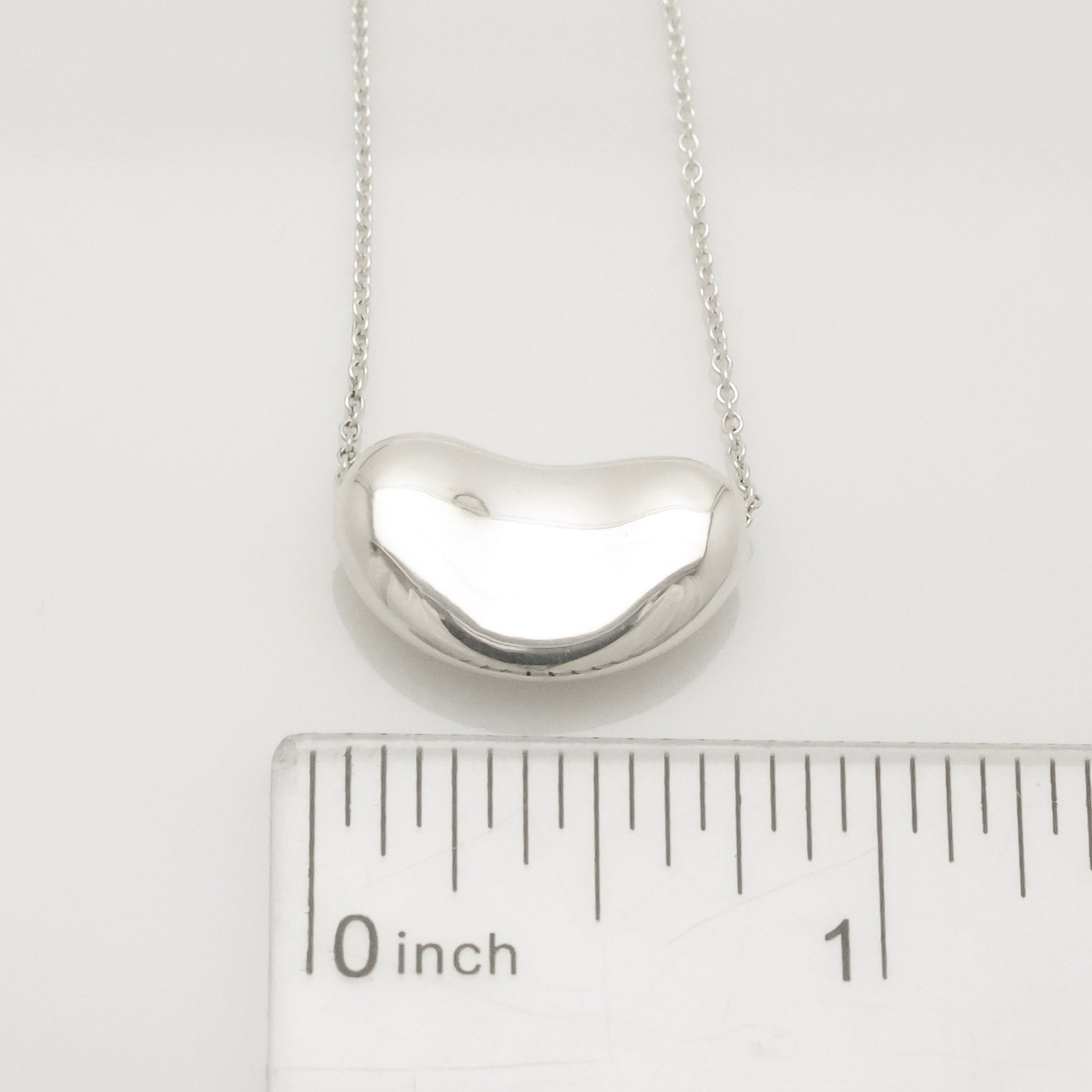  Tiffany & Co. Peretti Large  Bean Necklace  Sterling Silver 925 