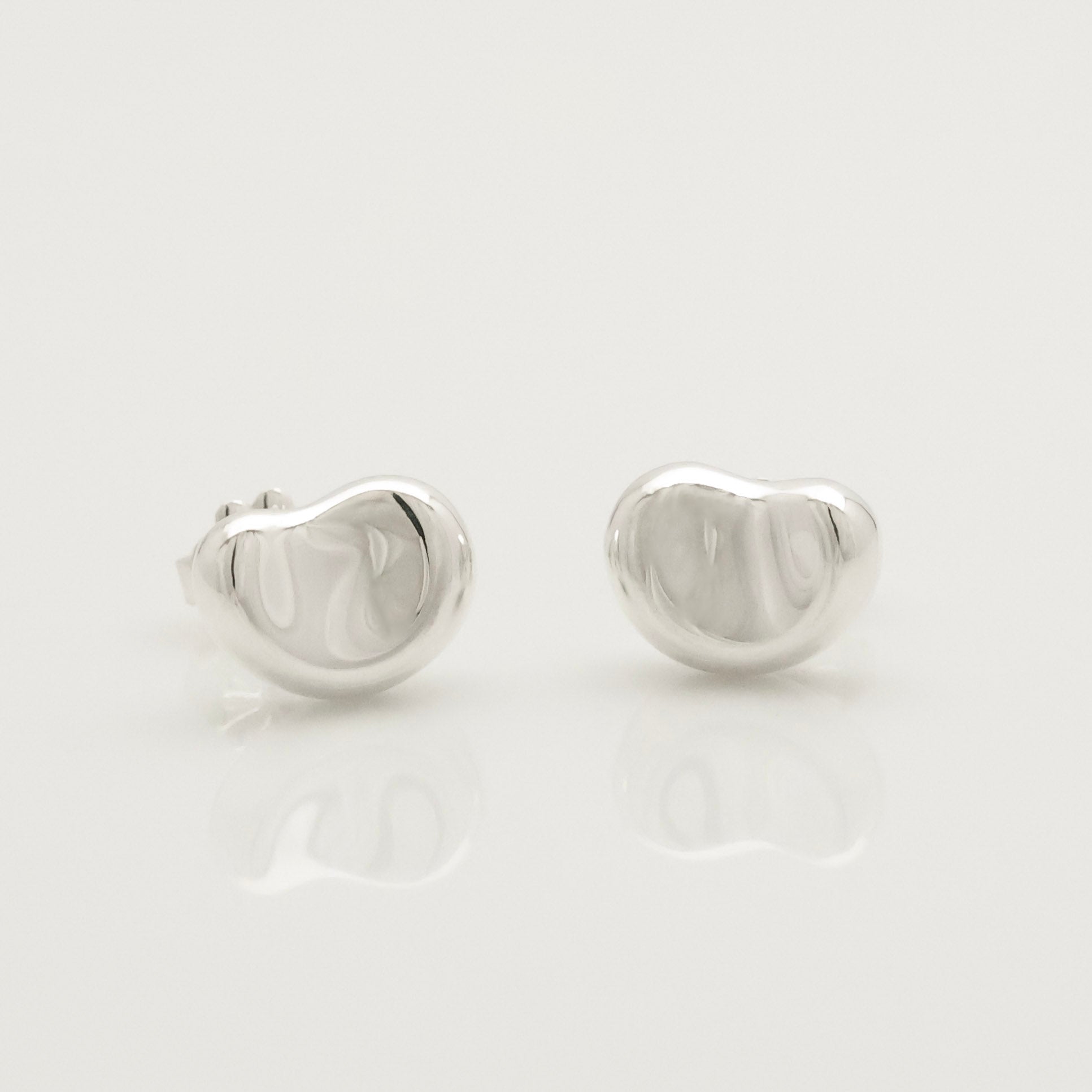 Tiffany & Co. Elsa Peretti Bean Design Earrings Sterling Silver 925