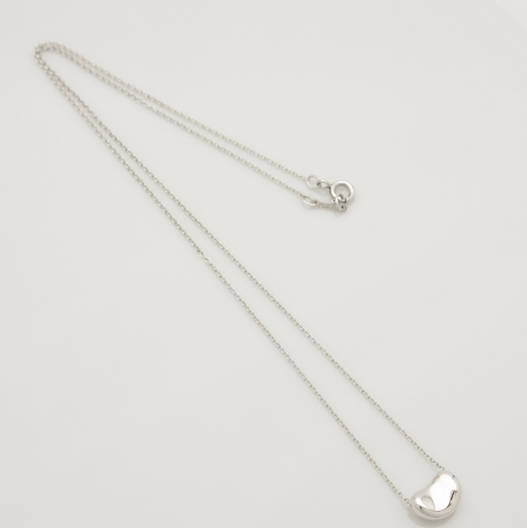  Tiffany & Co. Peretti Mini  Bean Necklace  Sterling Silver 925 