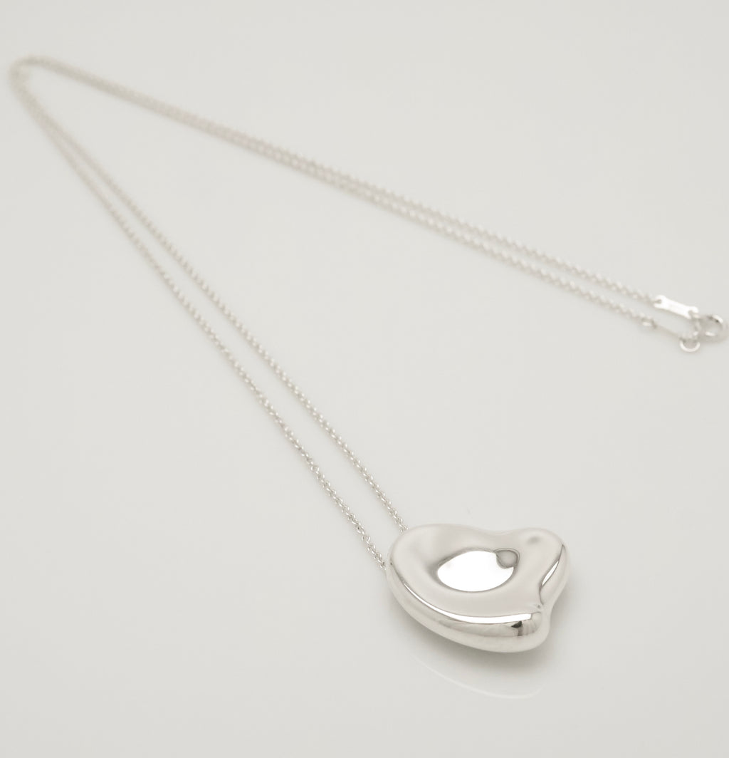  Tiffany & Co. Large Full Heart Pendant Necklace Sterling Silver 925