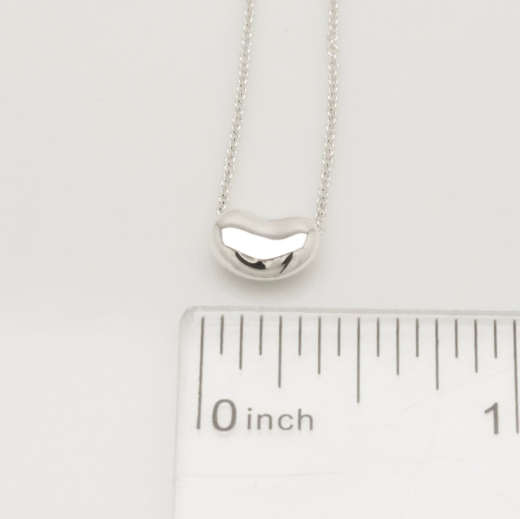 Tiffany & Co. Peretti Mini  Bean Necklace  Sterling Silver 925 
