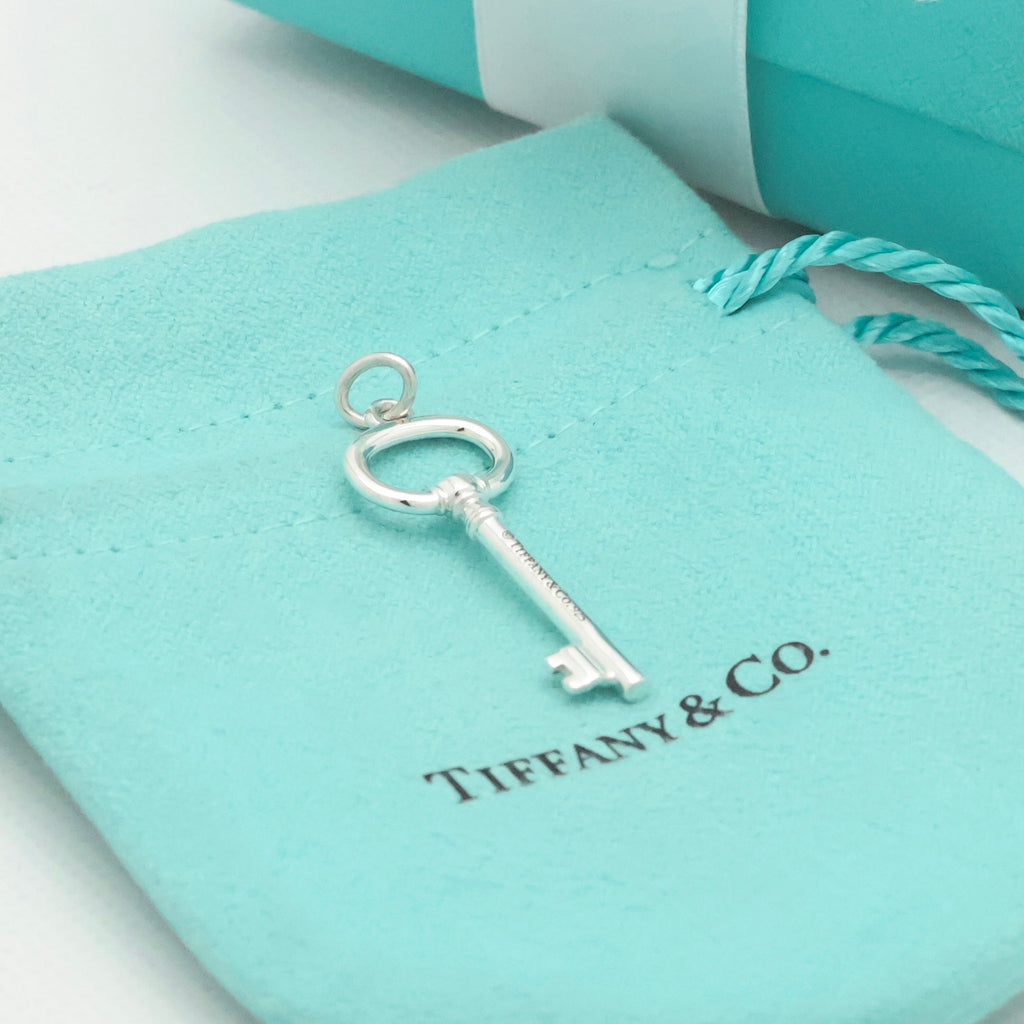 TIFFANY&Co. オーバル キー チャーム AG925