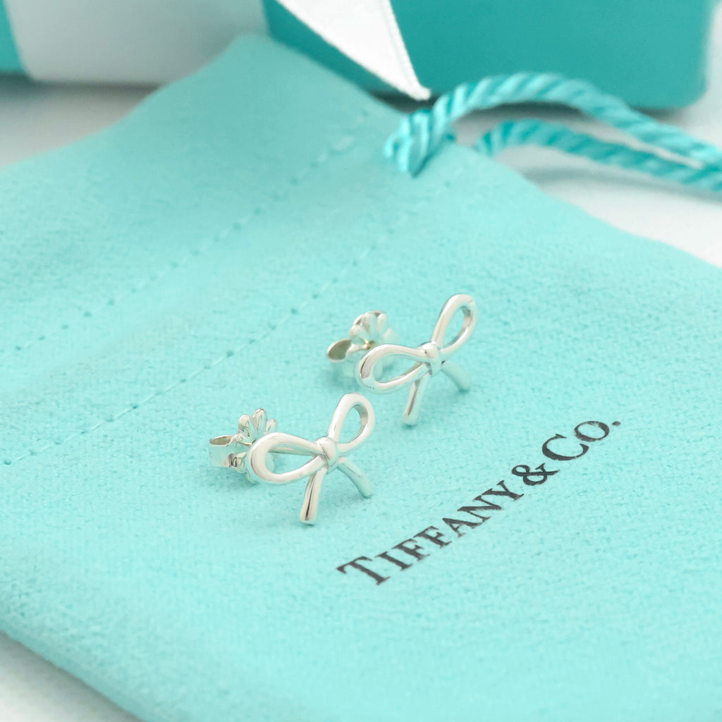 TIFFANY&Co. リボン ボウ スタッド ピアス AG925