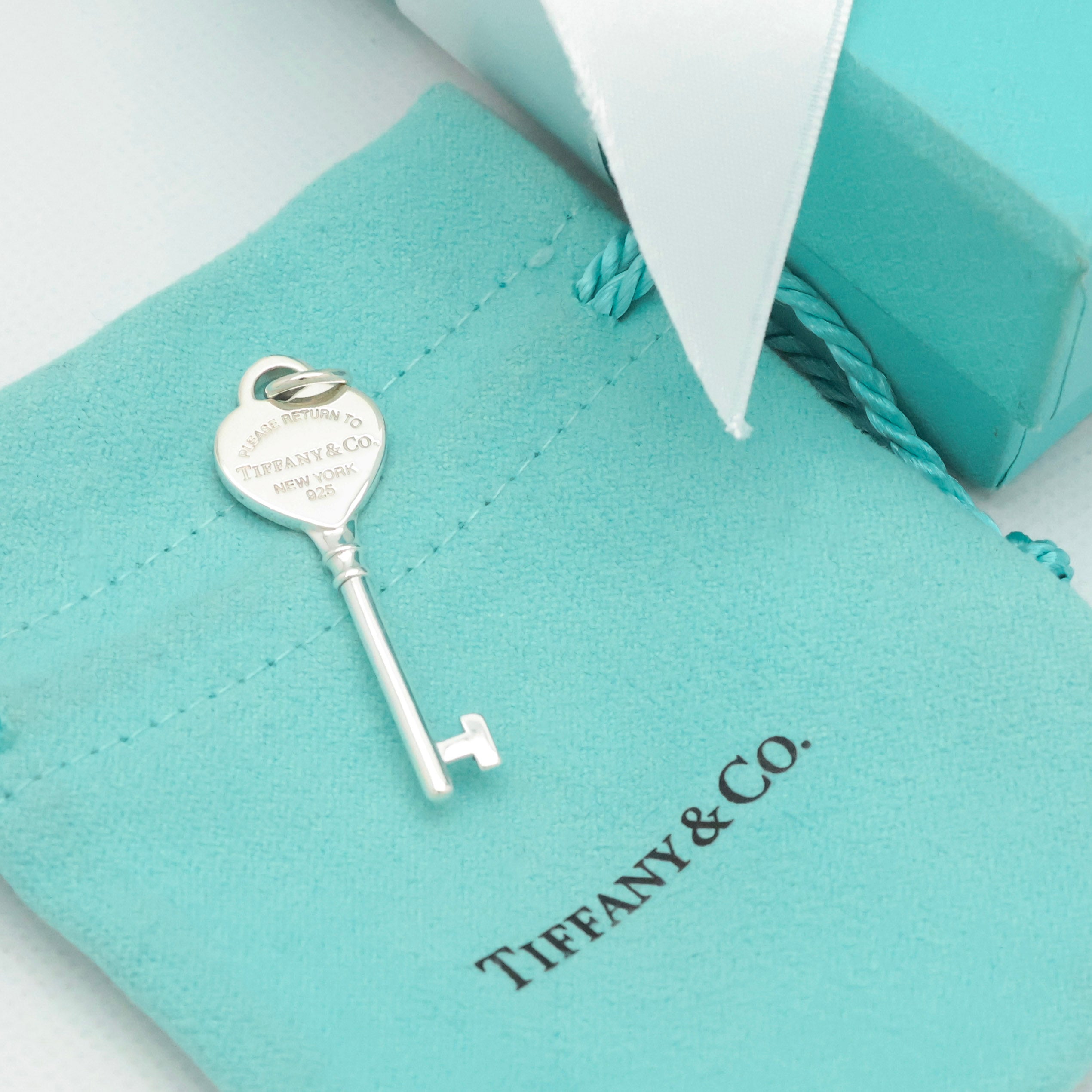 TIFFANY&Co. リターントゥ ティファニー ハート キー チャーム AG925