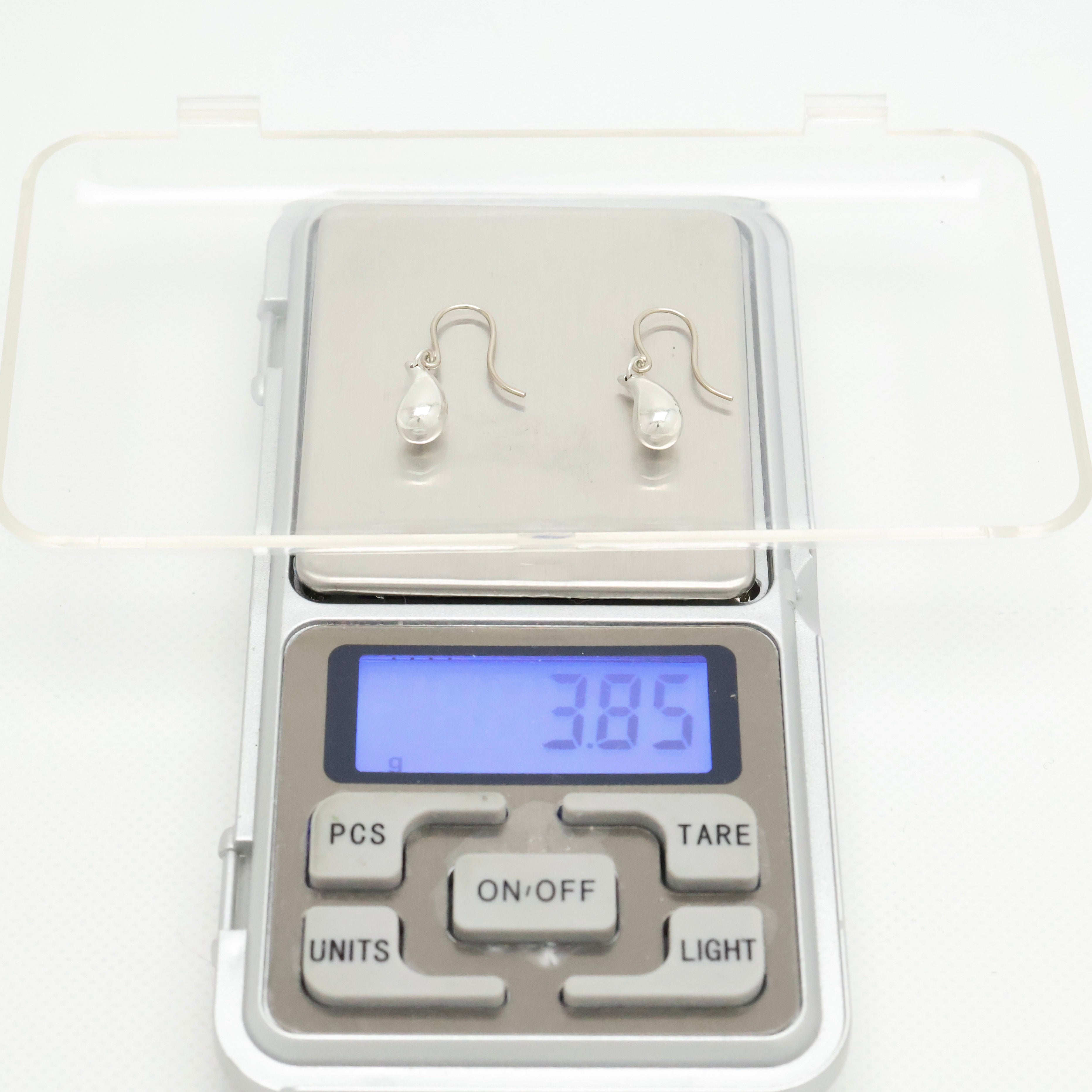 TIFFANY&Co. ティアドロップ エルサペレッティ フック ピアス AG925