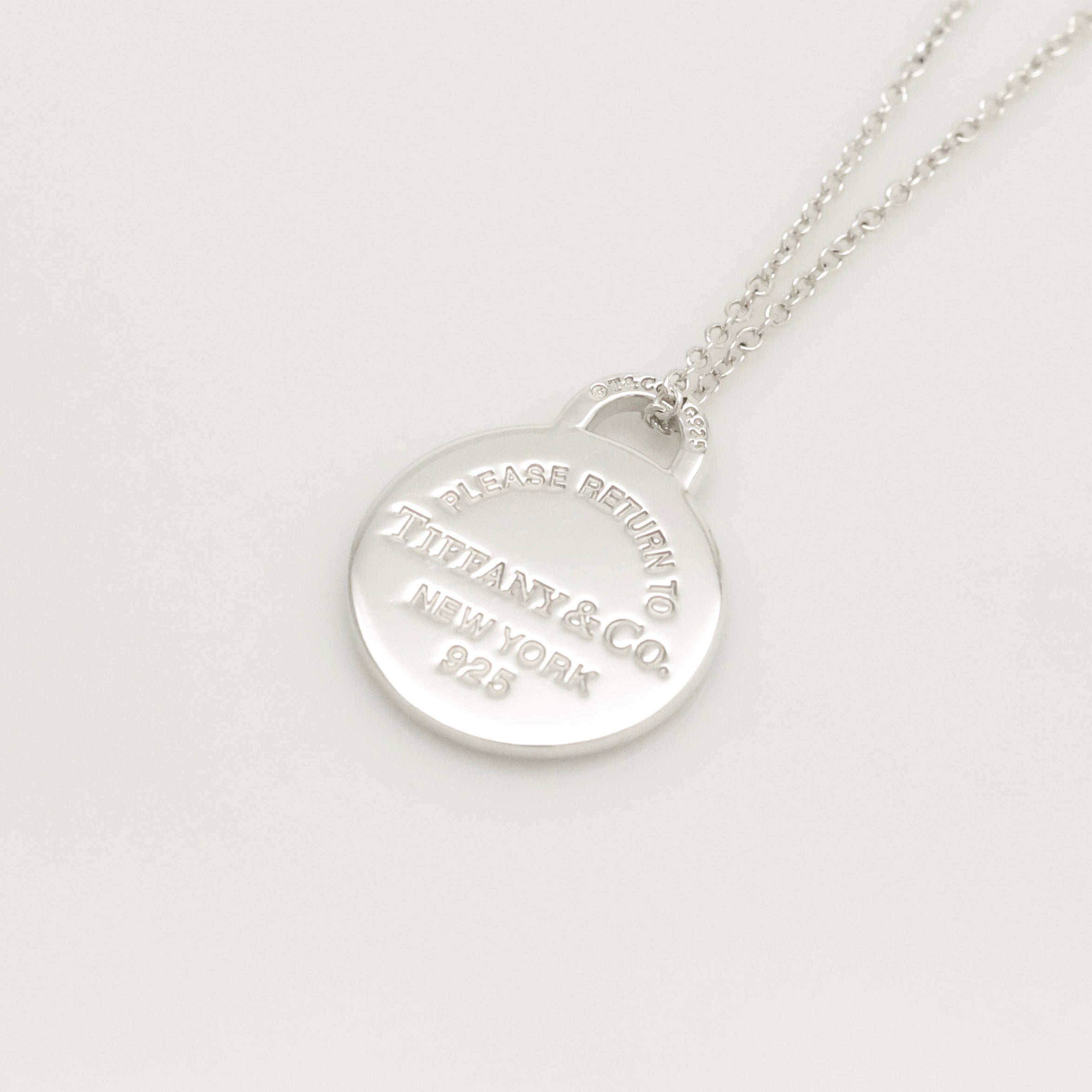 TIFFANY&Co. リターントゥ ティファニー ラウンド タグ エナメル ハート ネックレス AG925