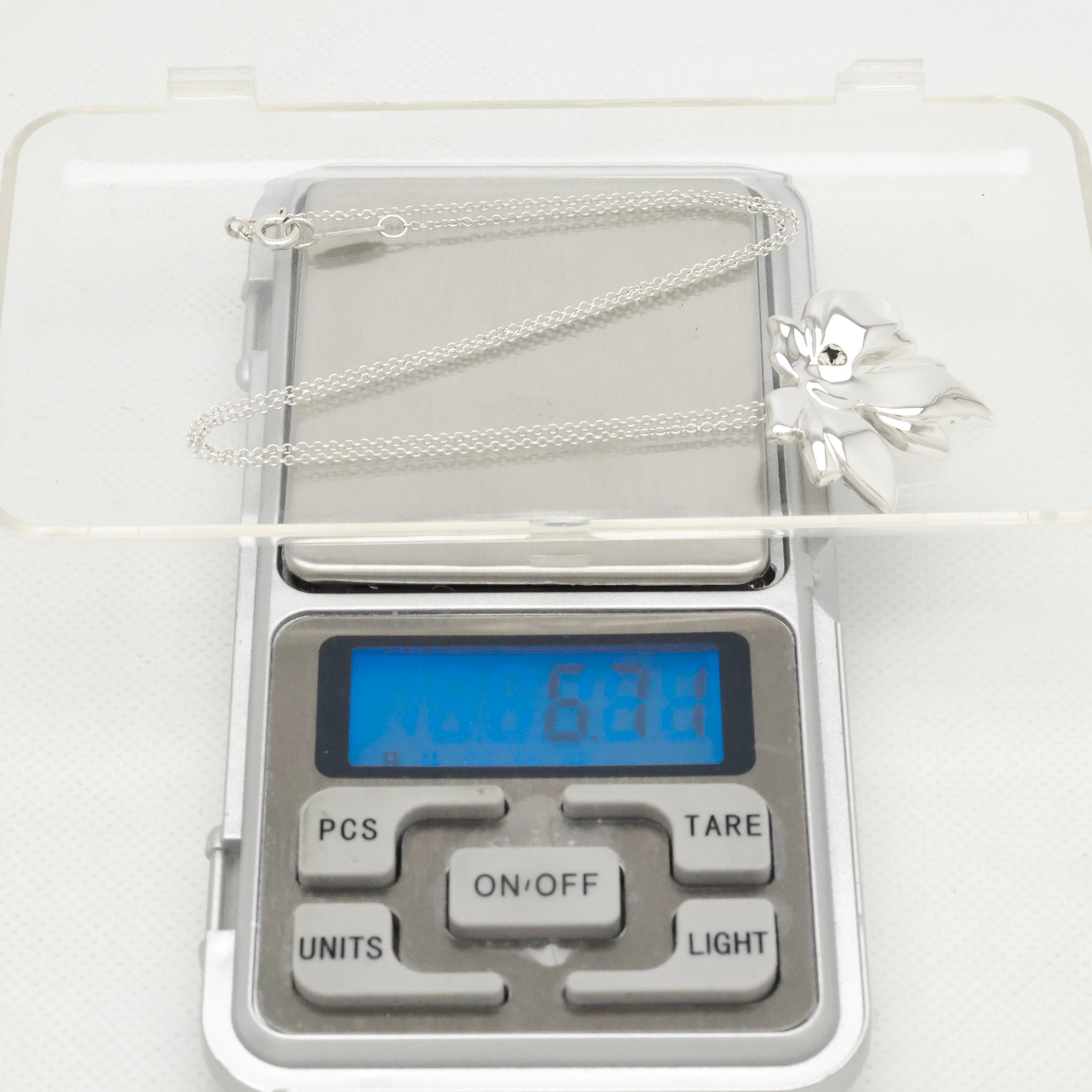 TIFFANY&Co. メイプル リーフ ネックレス AG925
