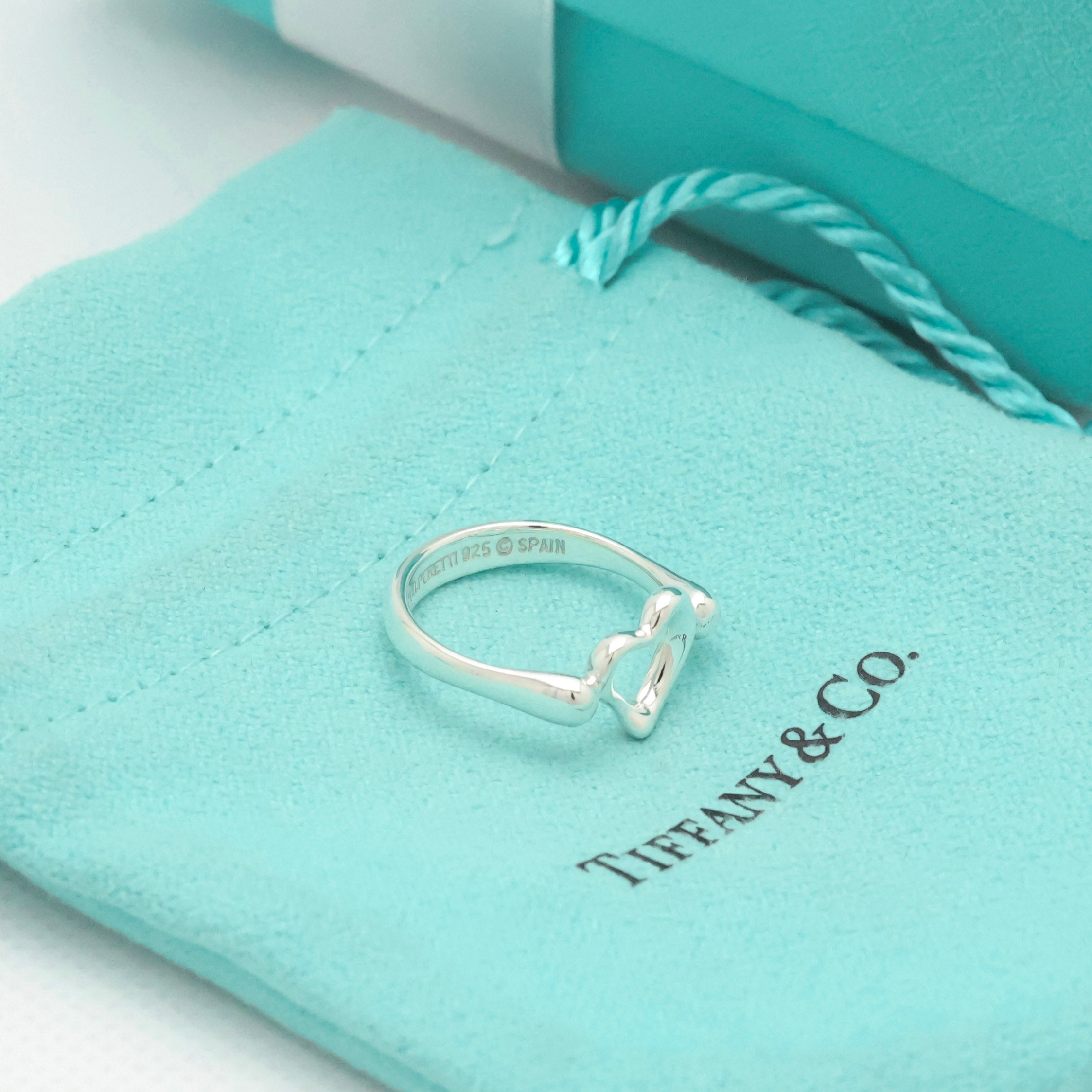 TIFFANY&Co.  ミニ オープンハート エルサペレッティ リング 17号 AG925