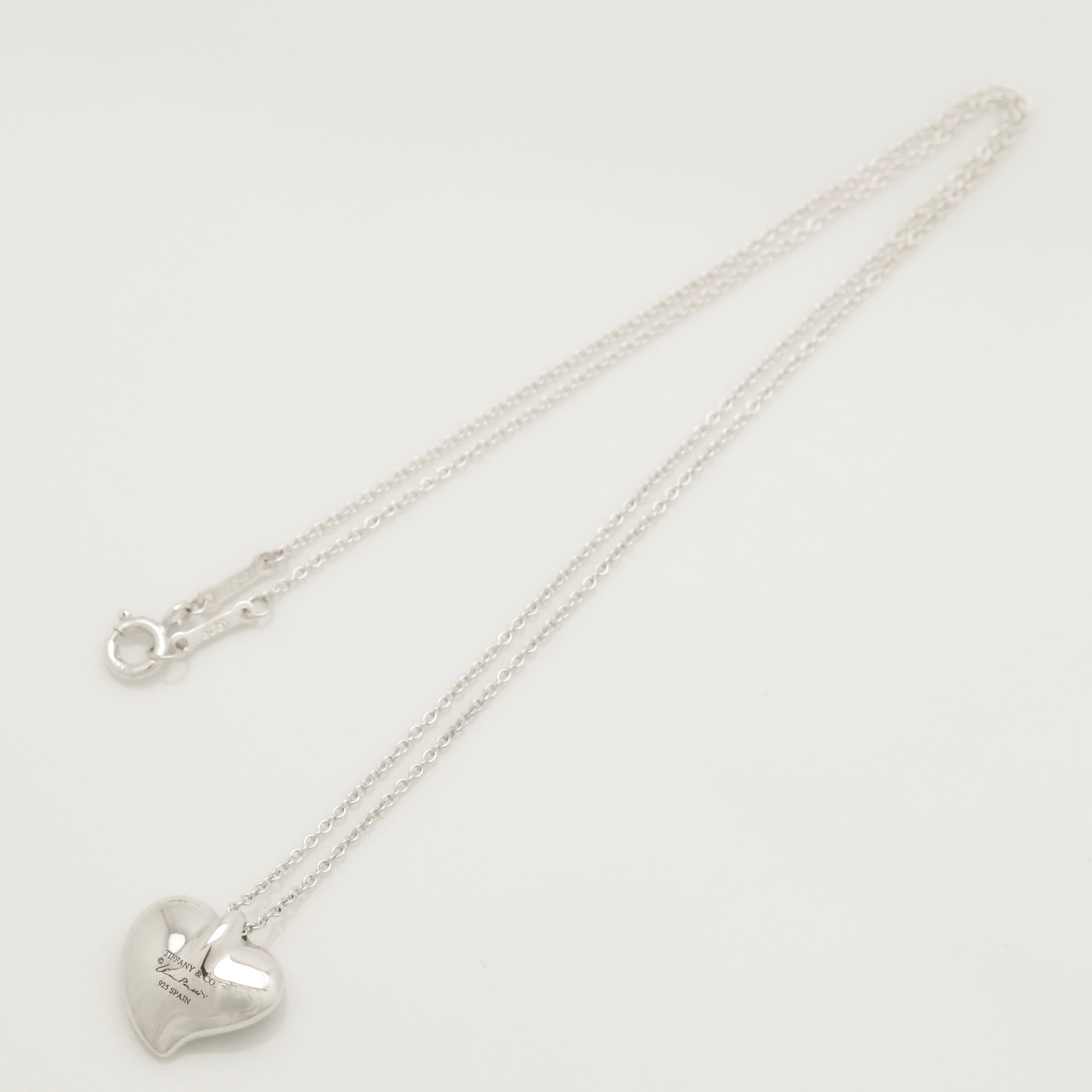 Tiffany & Co. Peretti Curved Full Heart Necklace Sterling Silver 925
