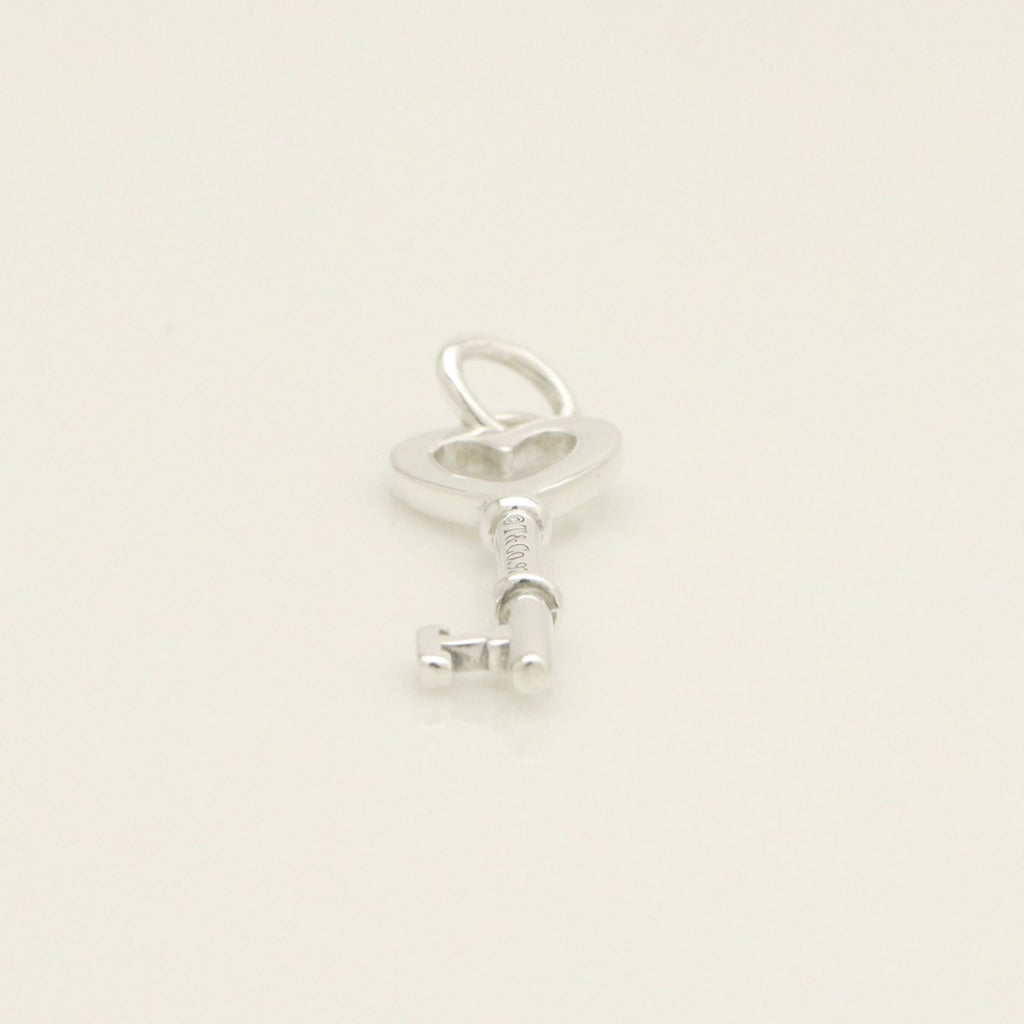 TIFFANY&Co.  オープン ハート キー チャーム AG925