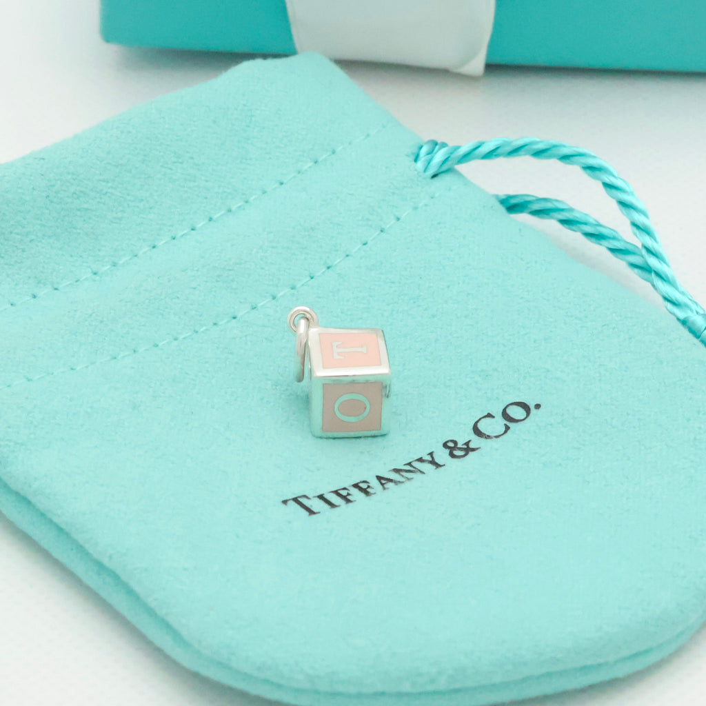 TIFFANY&Co. NY  T&CO ピンク エナメル ブロック キューブ チャーム AG925