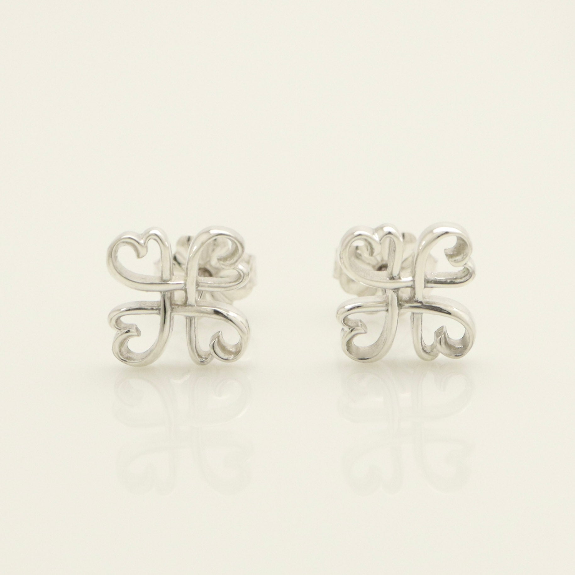  Tiffany & Co. Picasso Loving Heart Clover Stud Earrings Sterling Silver 925 