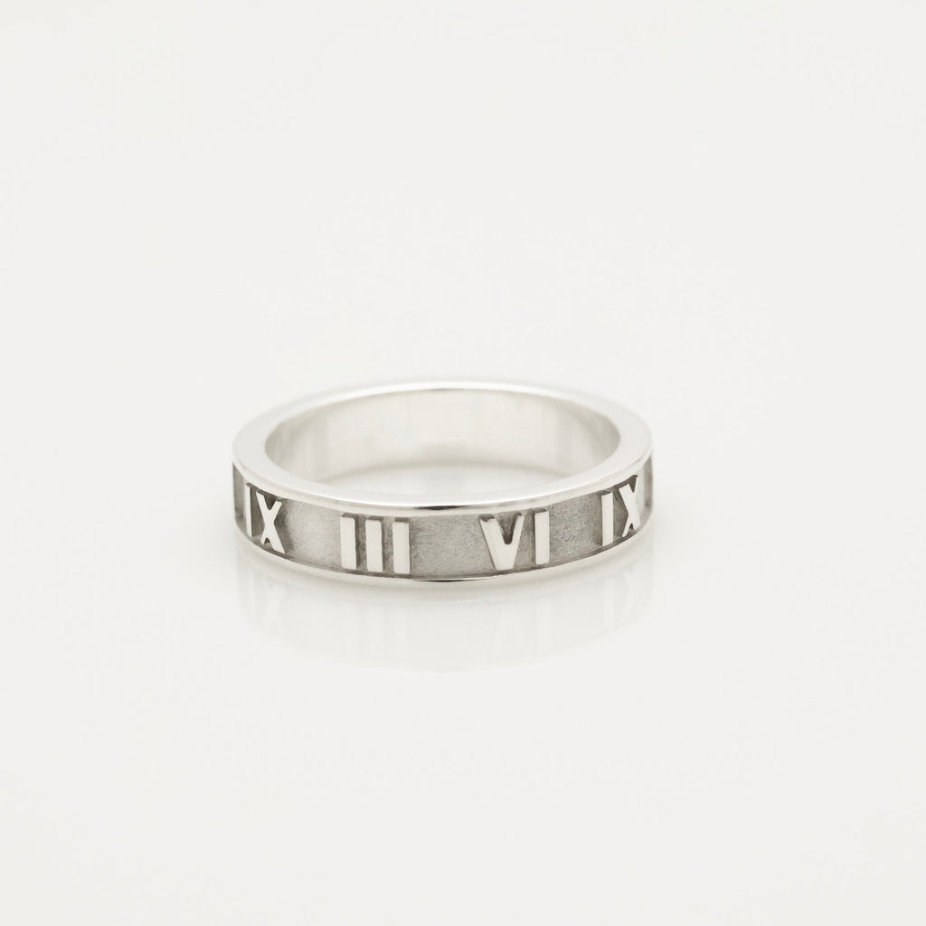 Tiffany & Co. Atlas Ring Size US 5.25 Sterling Silver 925