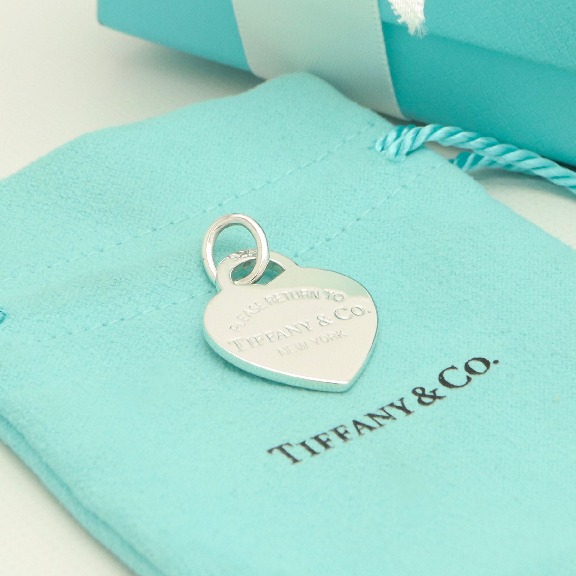 TIFFANY&Co. リターントゥ ティファニー ハート タグ チャーム AG925