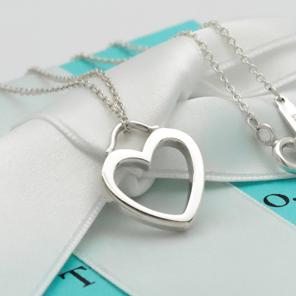  Tiffany & Co. Sentimental Heart Necklace Pendant Sterling Silver 925