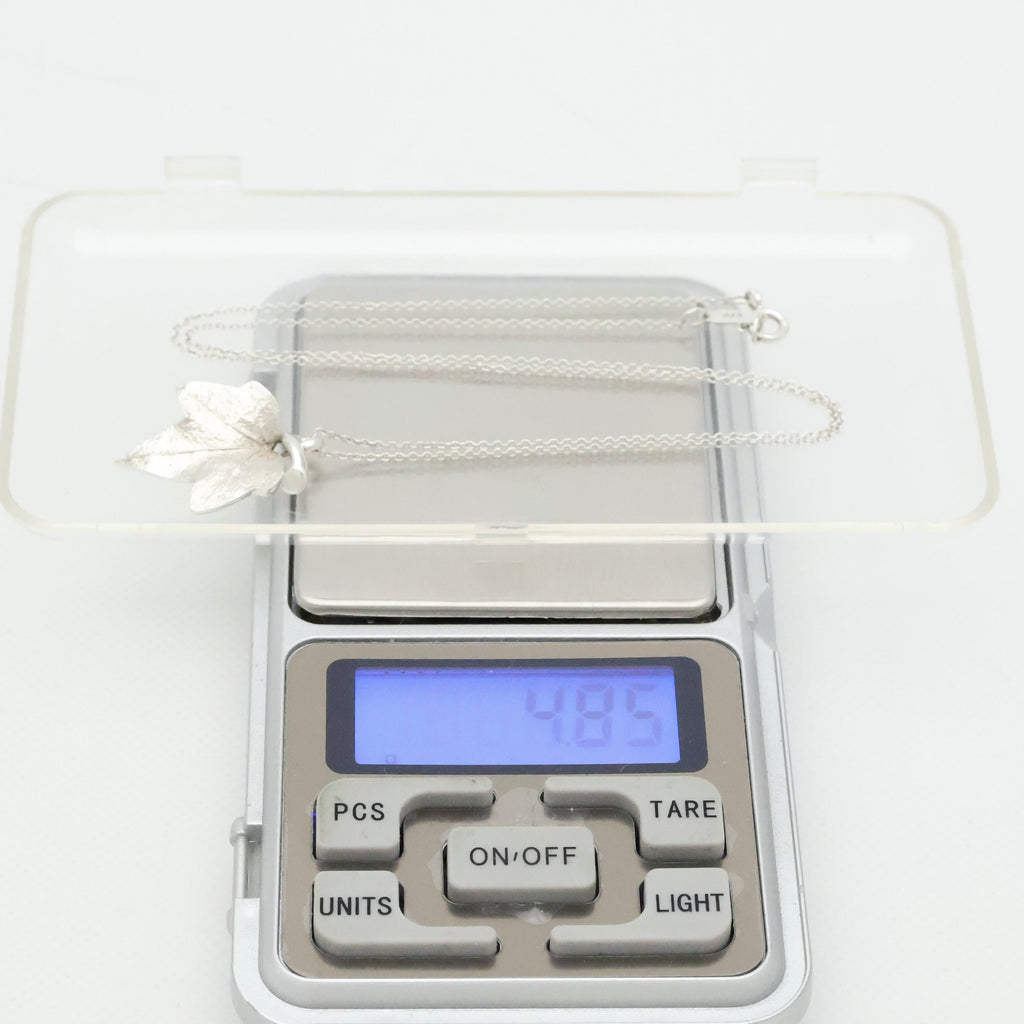 TIFFANY&Co. メイプル リーフ ネックレス AG925