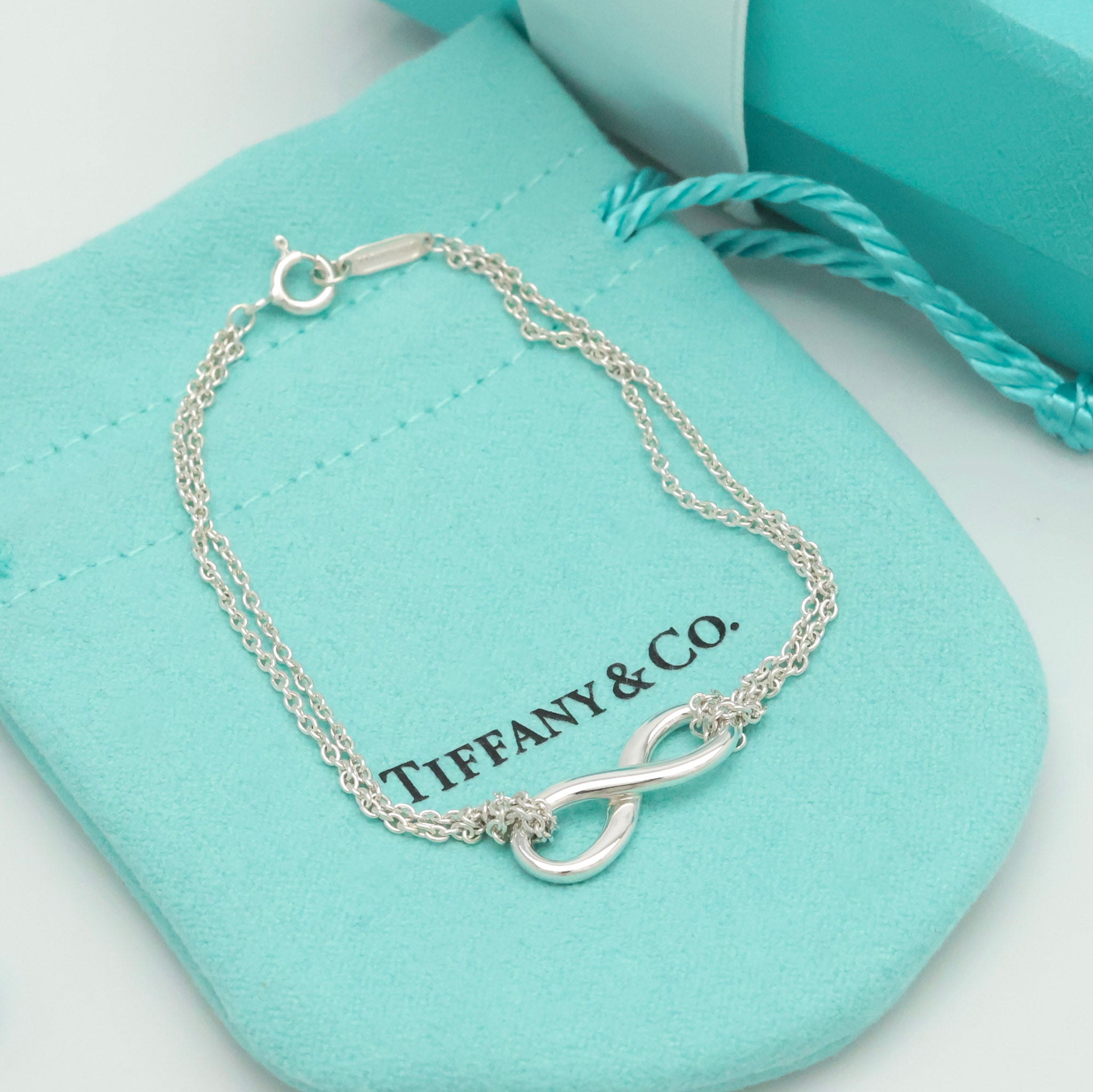 TIFFANY&Co. インフィニティ ダブル チェーン ブレスレット AG925
