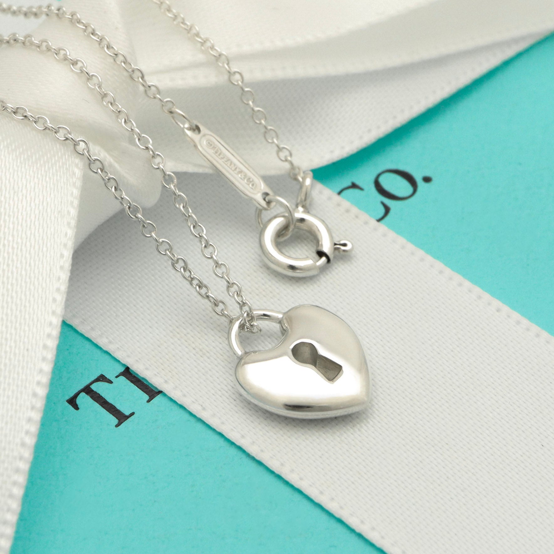 TIFFANY&Co. ハート ロック ネックレス AG925
