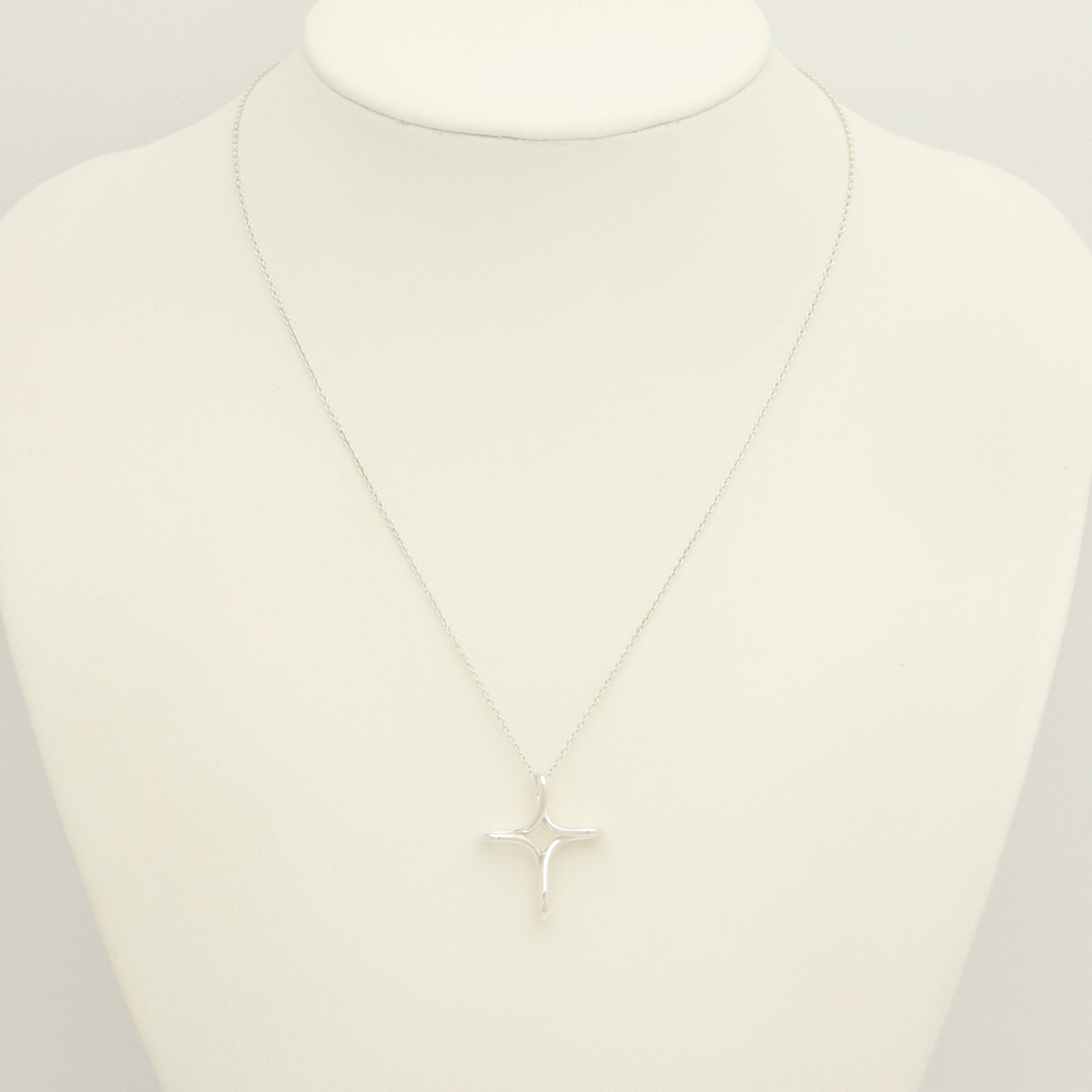 TIFFANY & Co. Open Cross Infinity Elsa Peretti Necklace  Sterling Silver 925