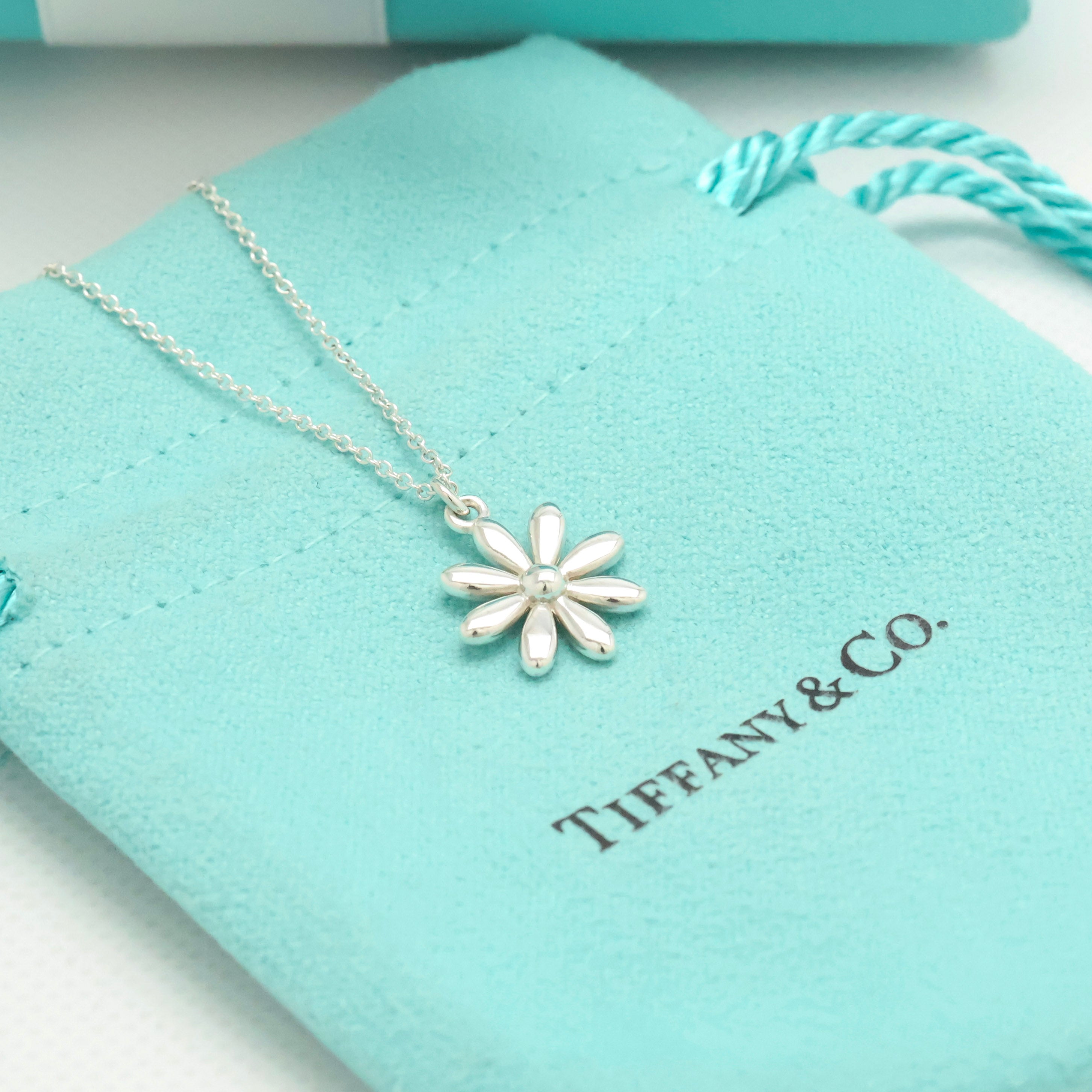 TIFFANY&Co.デイジー フラワー 花 ネックレス AG925