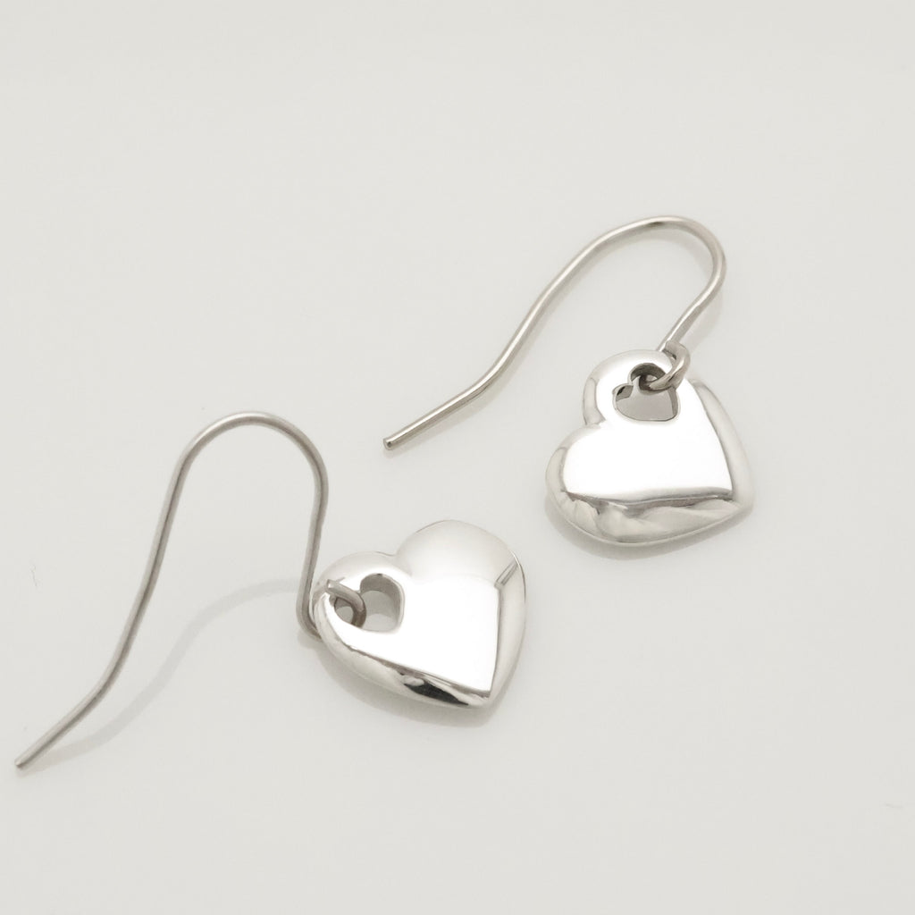 TIFFANY&Co. 2 ハート ステンシル カットアウト フック ピアス AG925