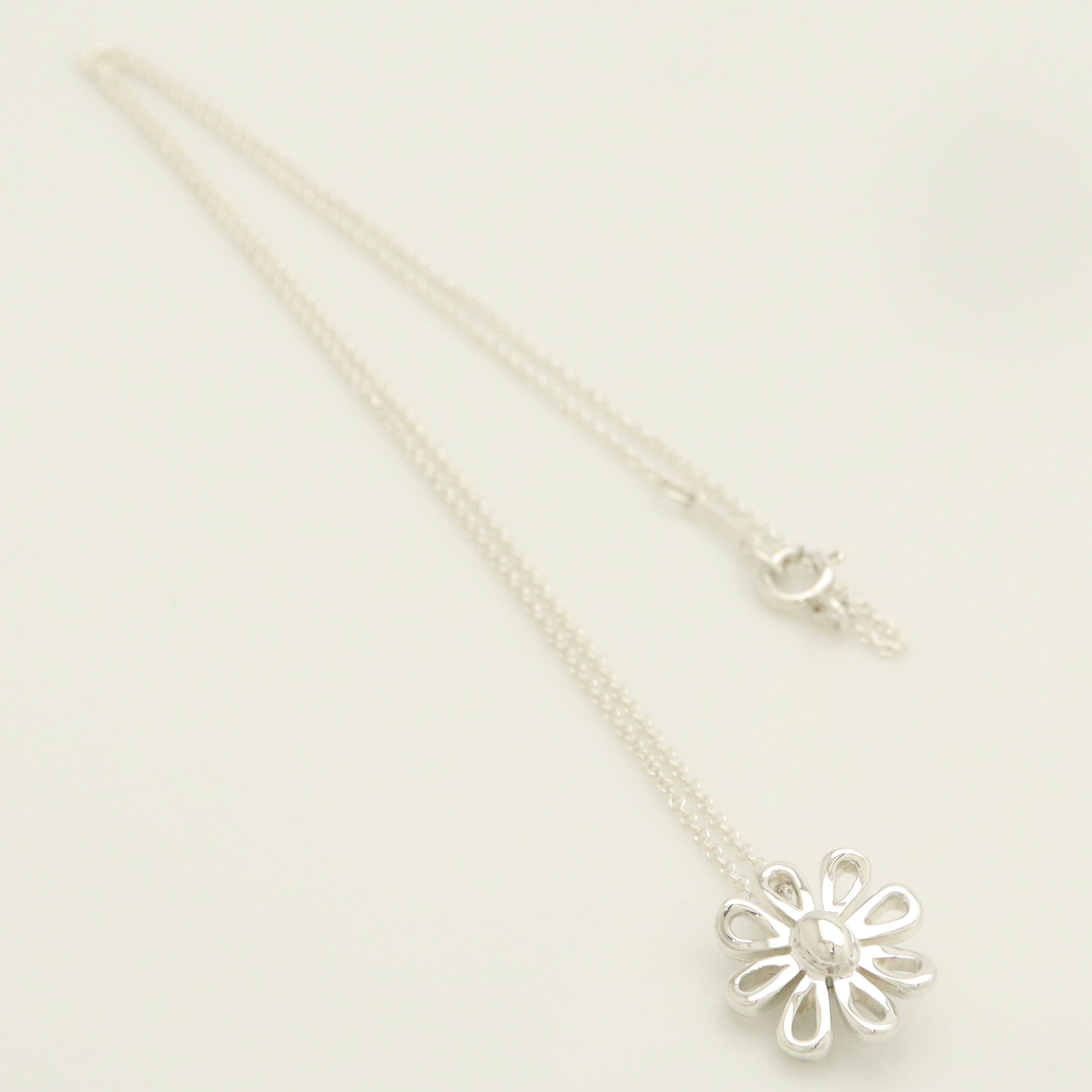 Tiffany & Co. Picasso Daisy Flower Necklace Sterling Silver 925