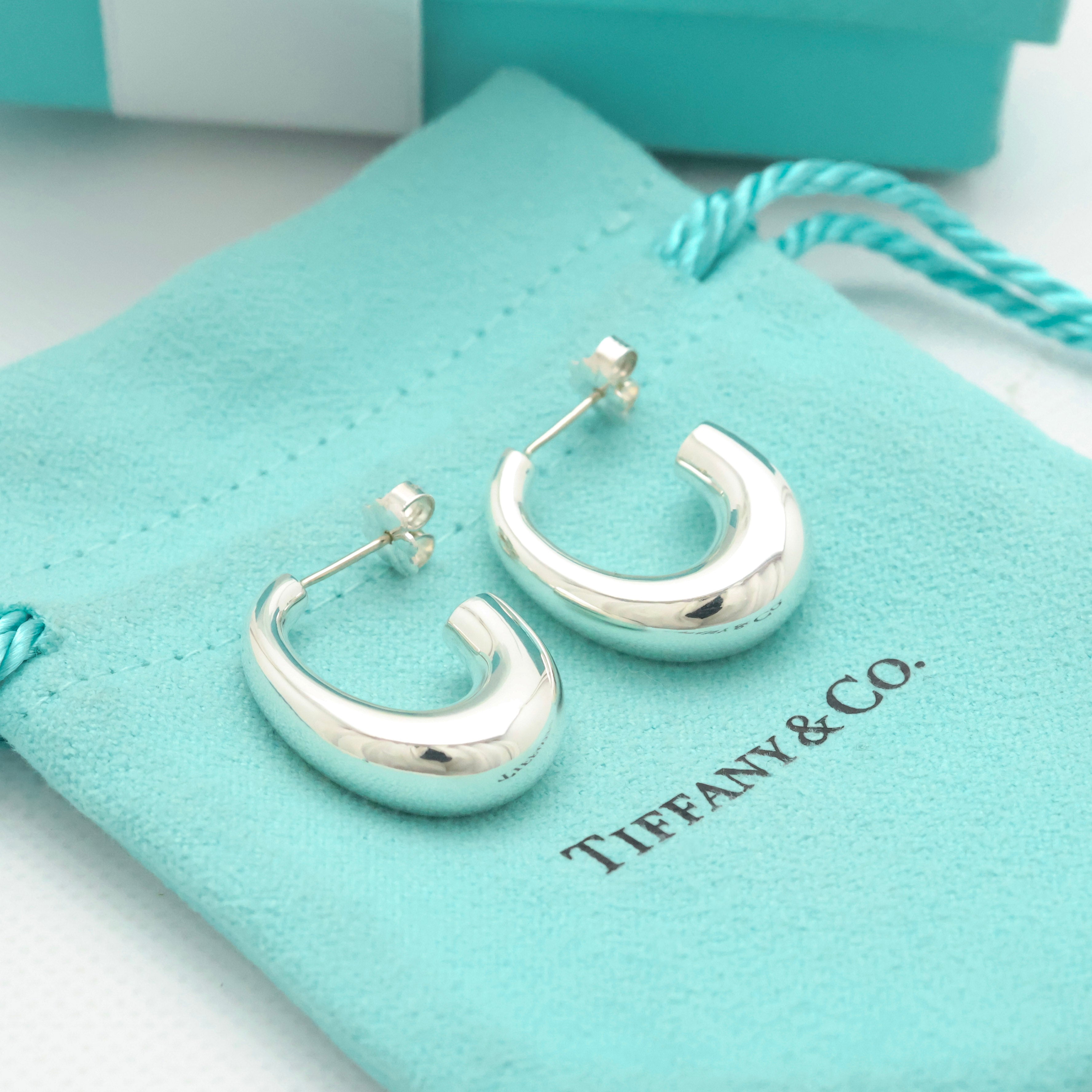 TIFFANY&Co. ハーフ フープ スタッド ピアス AG925