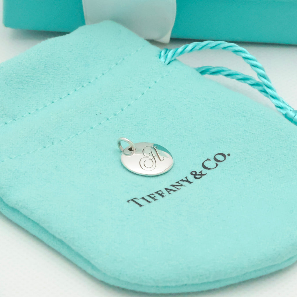 TIFFANY&Co. ノーツ レター アルファベット イニシャル A ディスク チャーム AG925