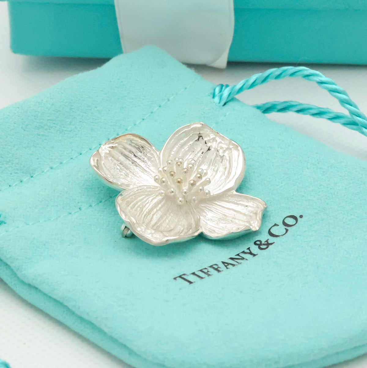 TIFFANY&Co. ハナミズキ フラワー ピン ブローチ AG925