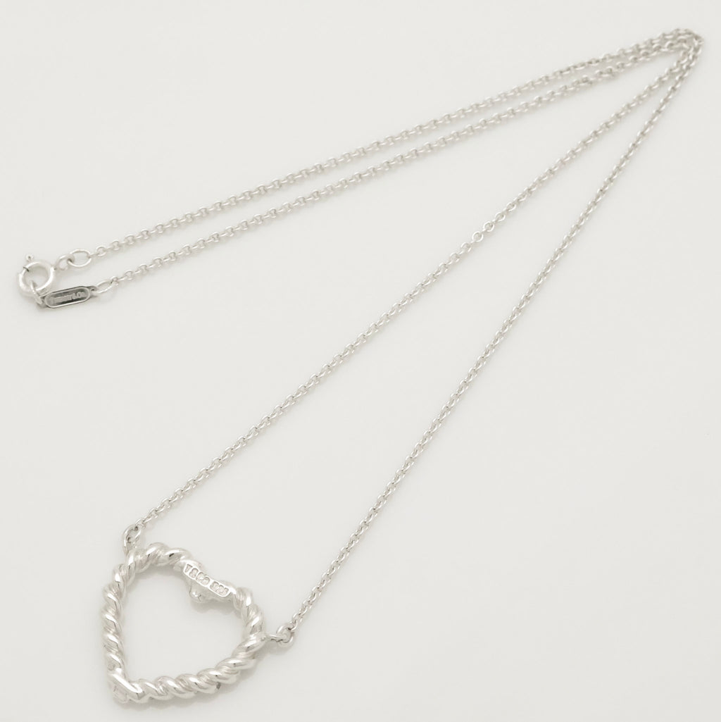 TIFFANY&Co. ツイスト ハート ネックレス AG925