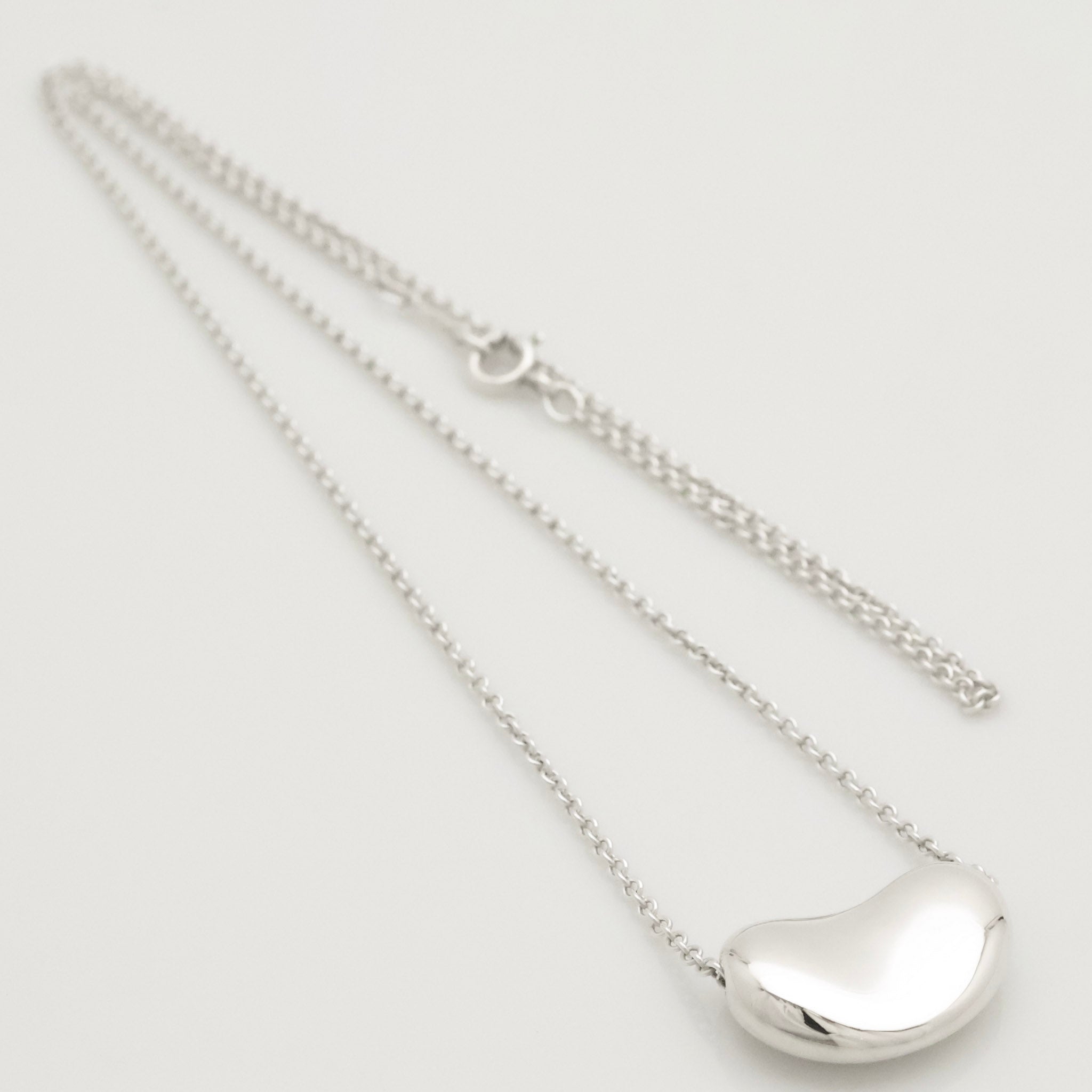  Tiffany & Co. Peretti Large  Bean Necklace  Sterling Silver 925 